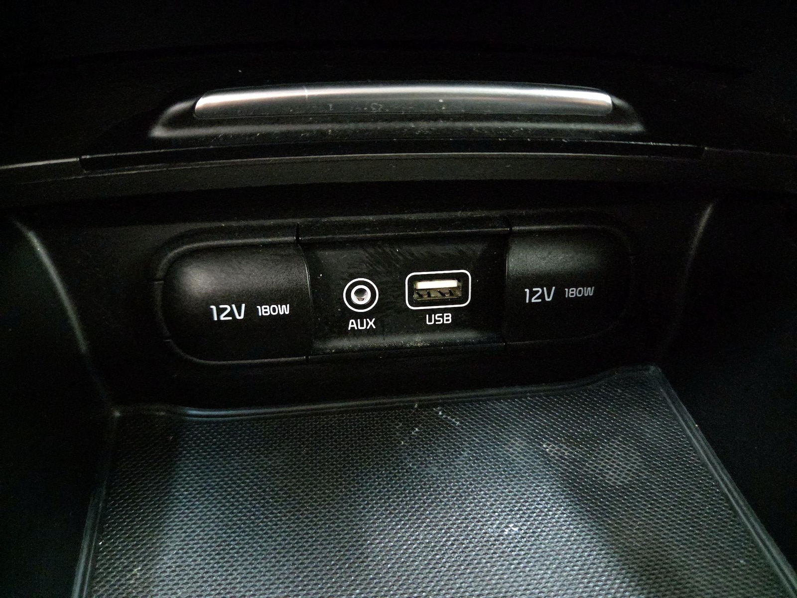 2019 Kia Optima LX - Photo 19