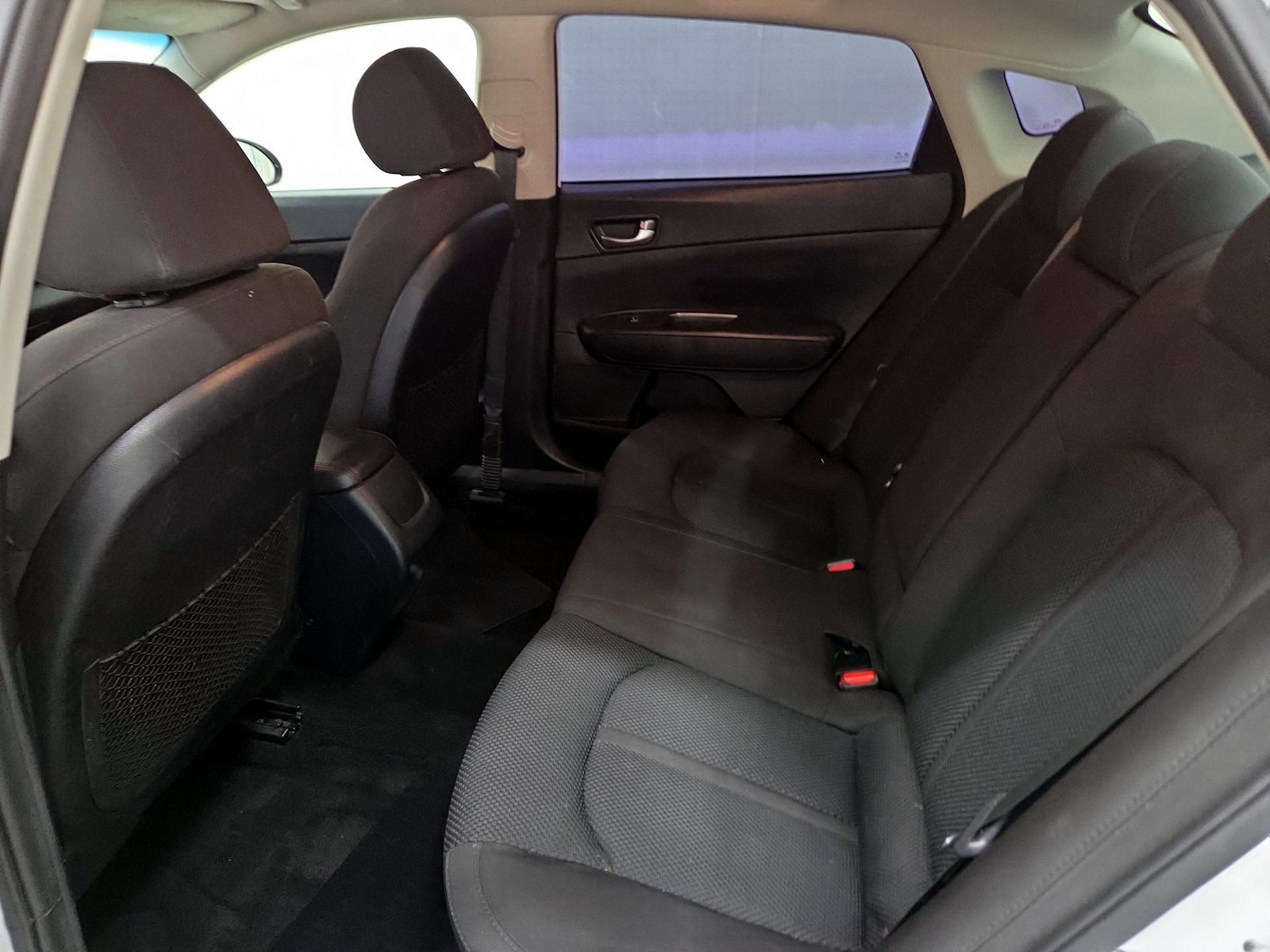 2019 Kia Optima LX - Photo 20