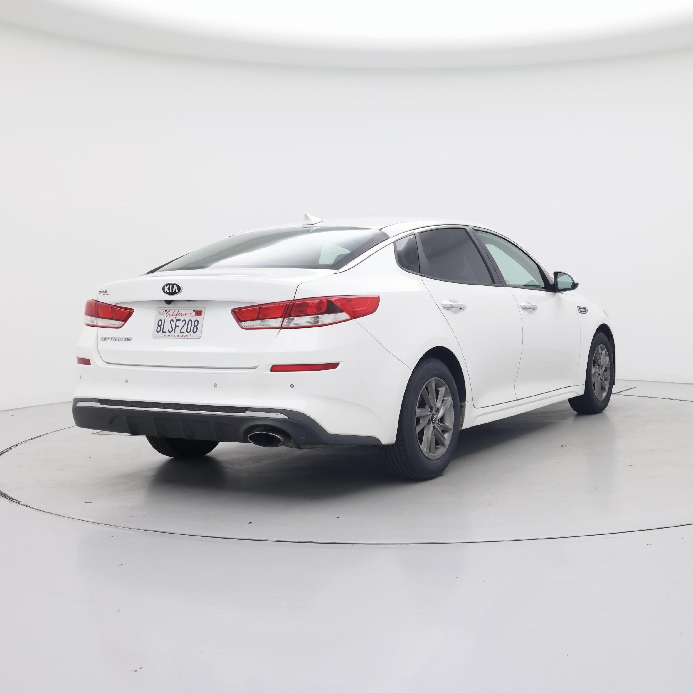 Thumbnail: 2019 Kia Optima - 8