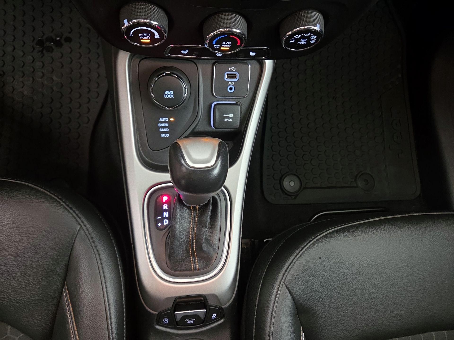 Thumbnail: 2018 Jeep Compass - 17