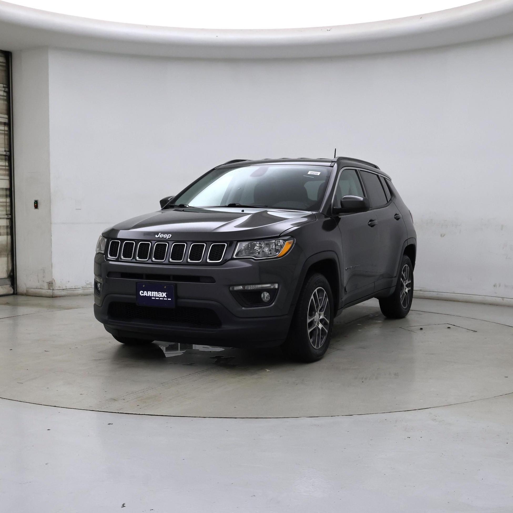 Thumbnail: 2018 Jeep Compass - 4