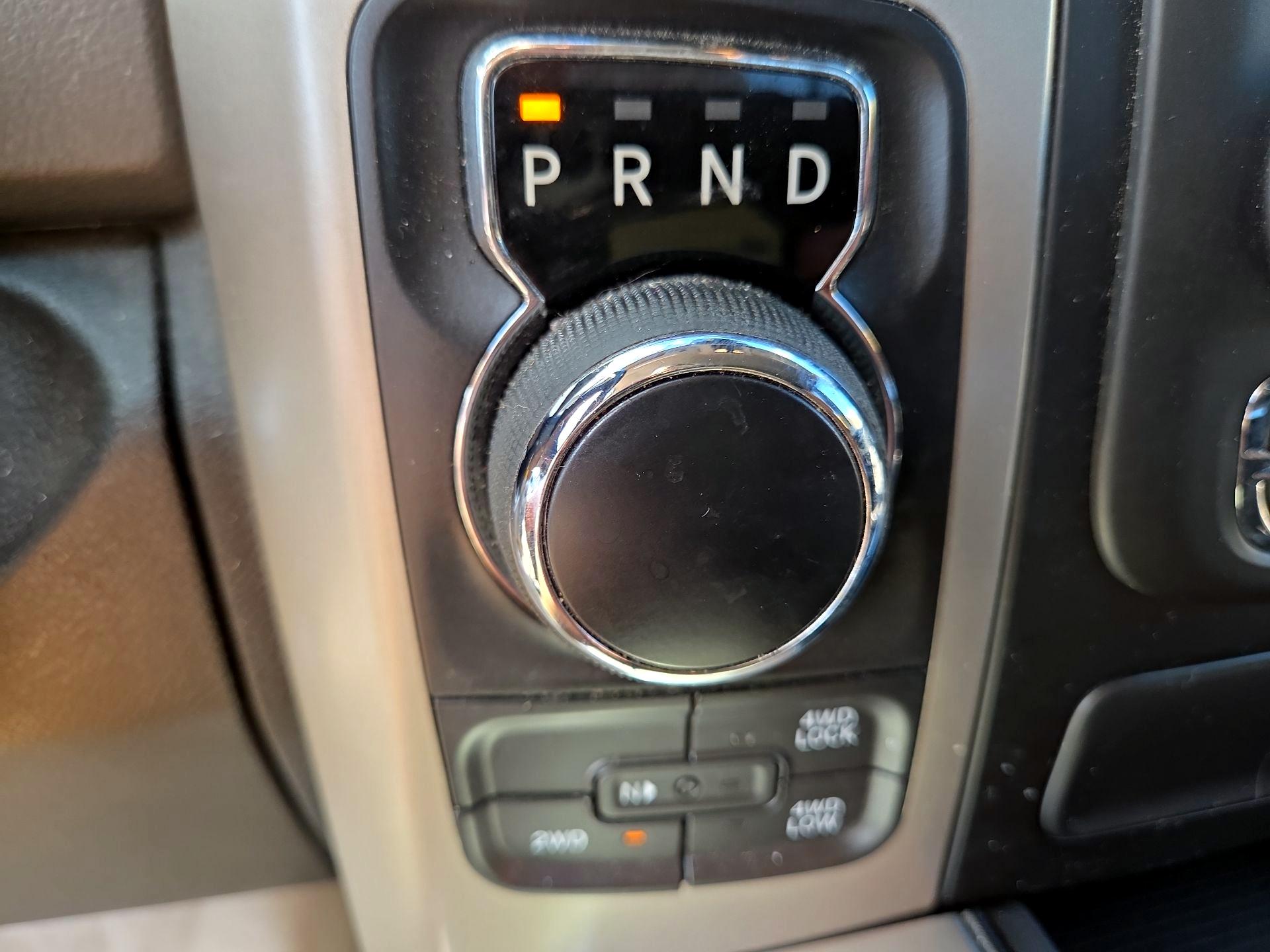 Thumbnail: 2020 RAM 1500 Classic - 17
