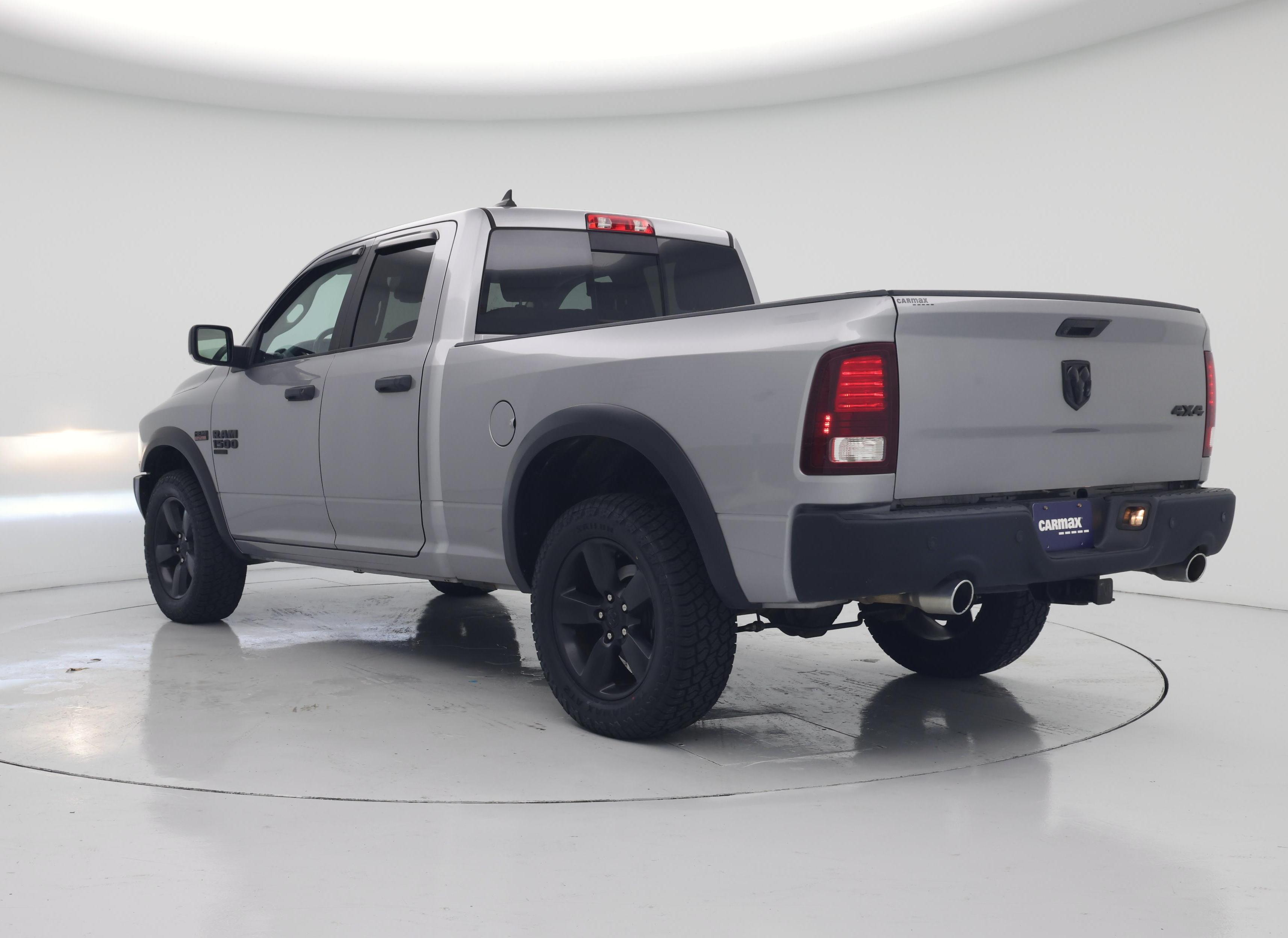 Thumbnail: 2020 RAM 1500 Classic - 2