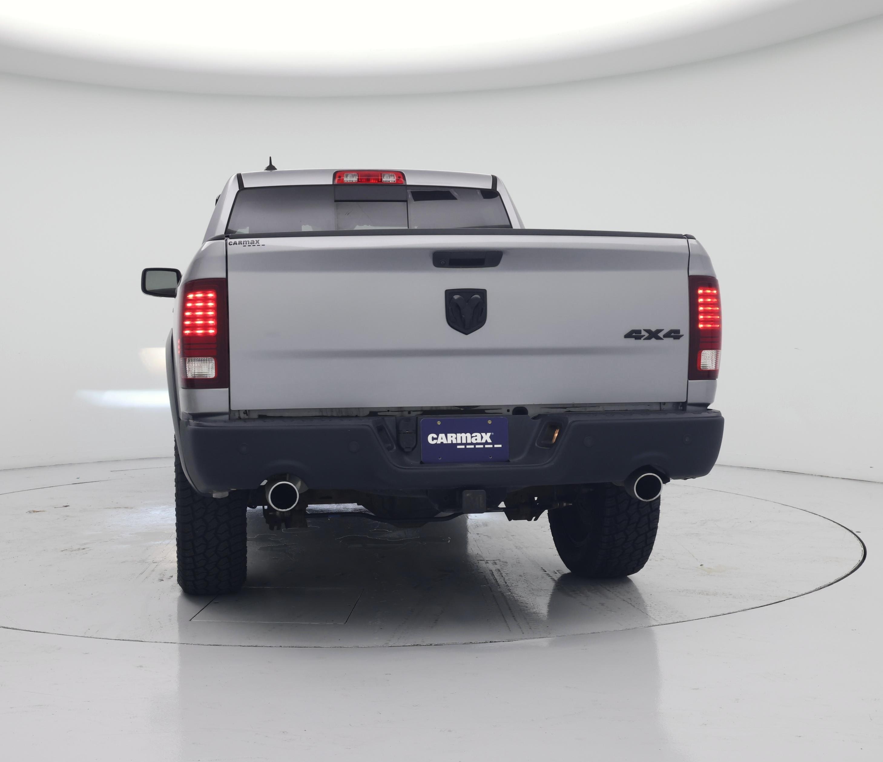 Thumbnail: 2020 RAM 1500 Classic - 6