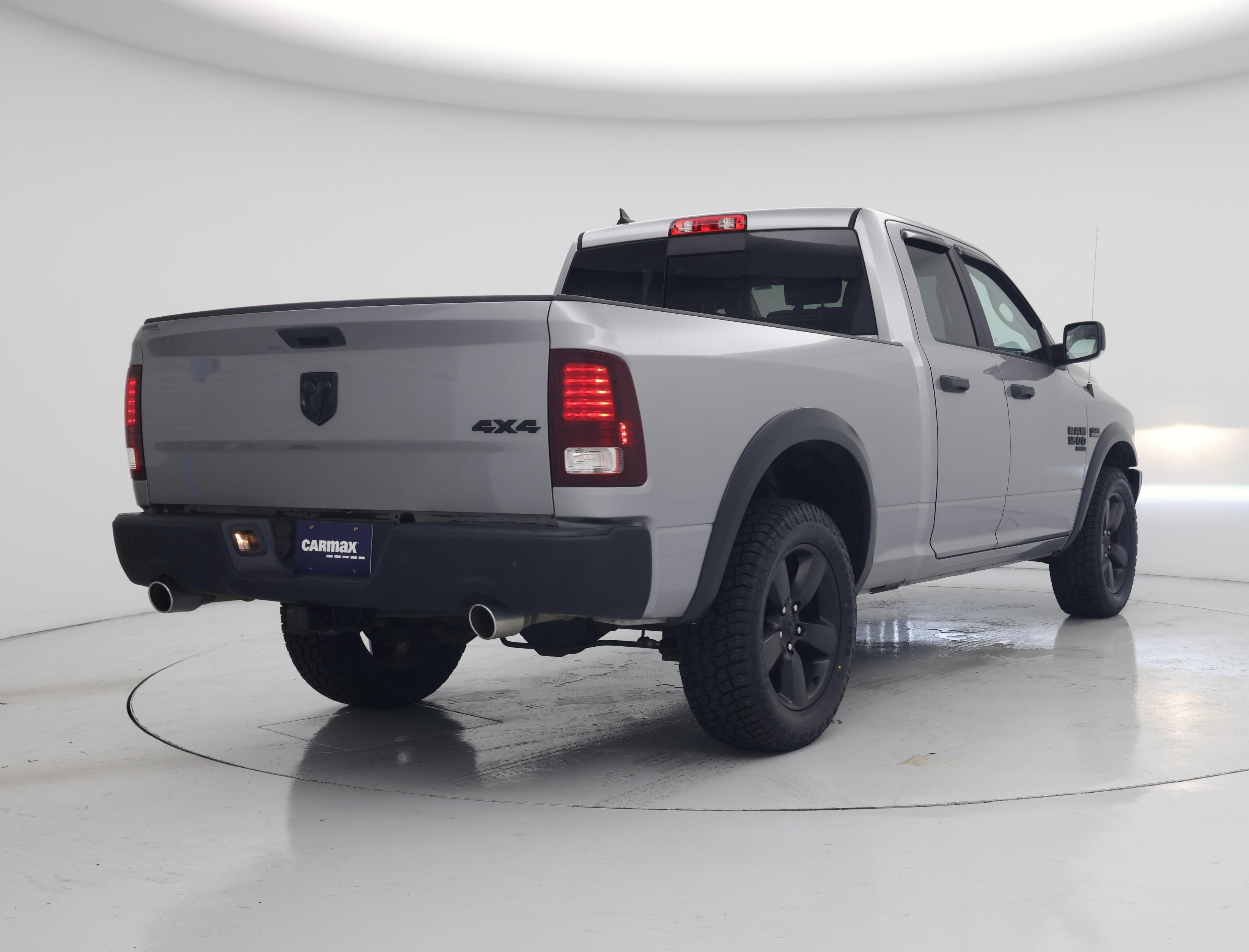 Thumbnail: 2020 RAM 1500 Classic - 8