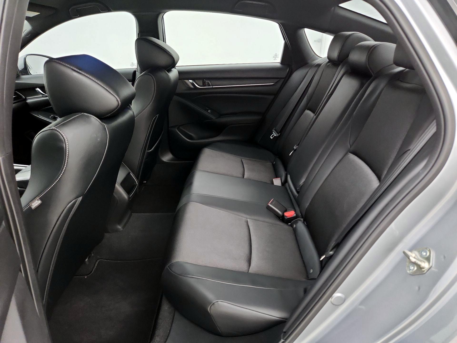 Thumbnail: 2018 Honda Accord - 19