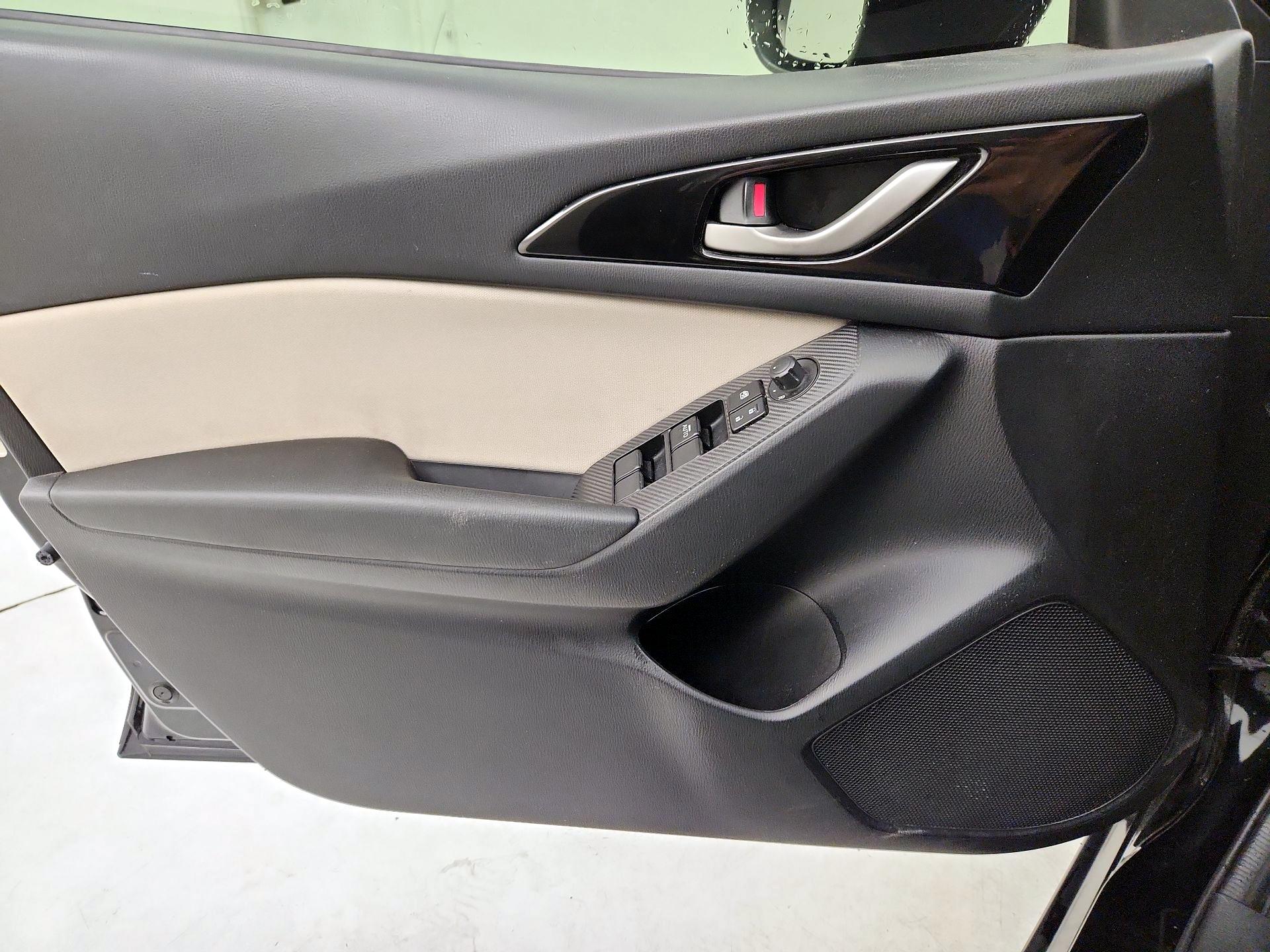 Thumbnail: 2014 Mazda Mazda3 - 12