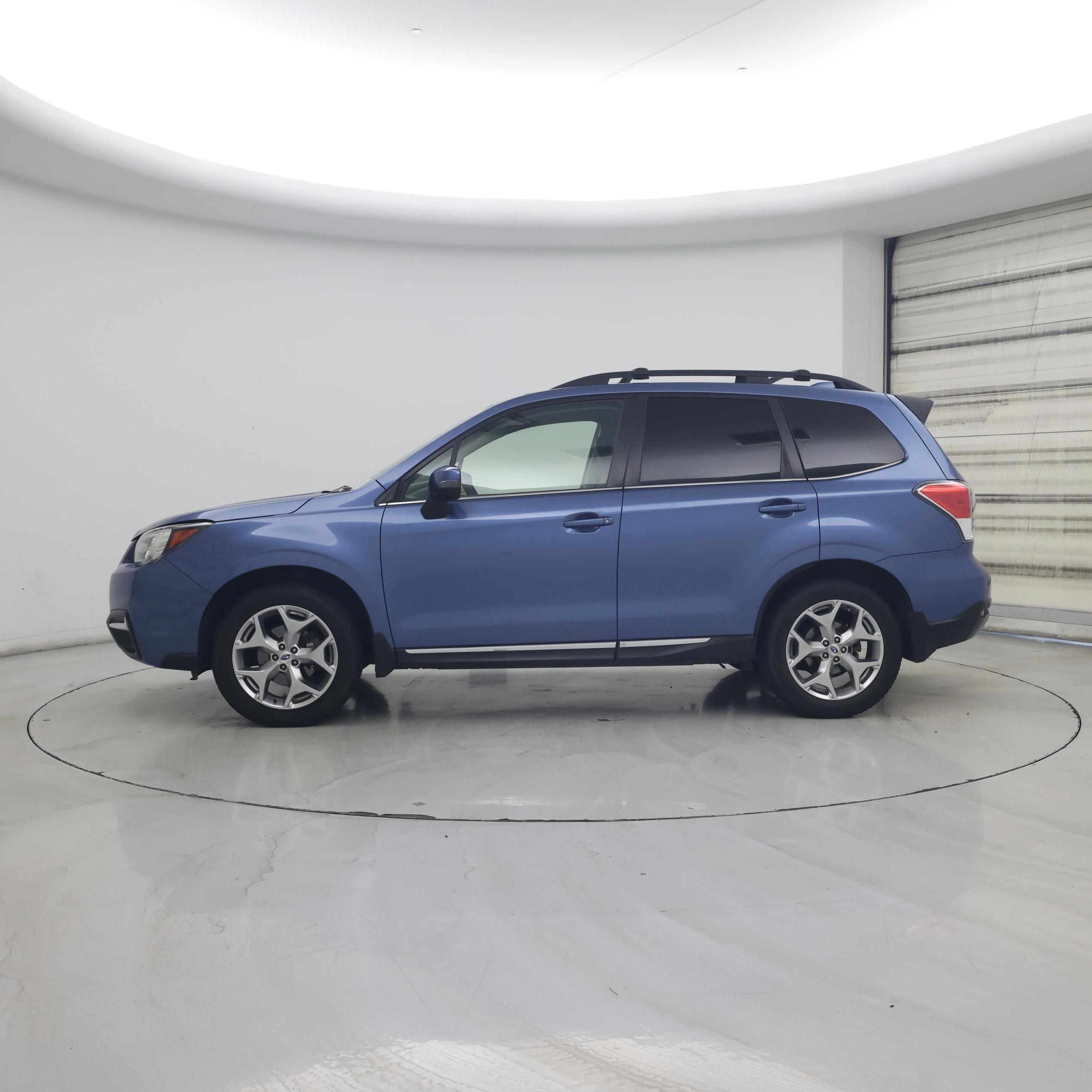 Thumbnail: 2017 Subaru Forester - 3