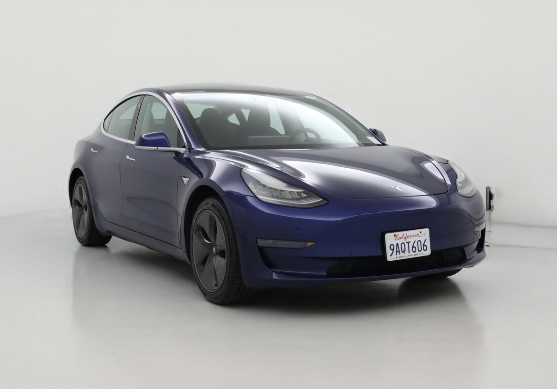 2020 Tesla Model 3 Standard Range Plus in Blue — CarMax photo