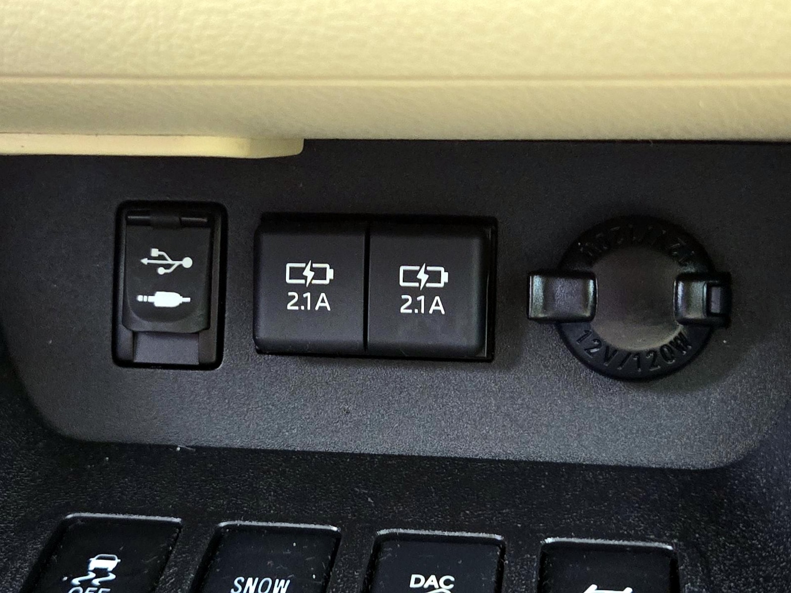 2019 Toyota Highlander XLE - Photo 20