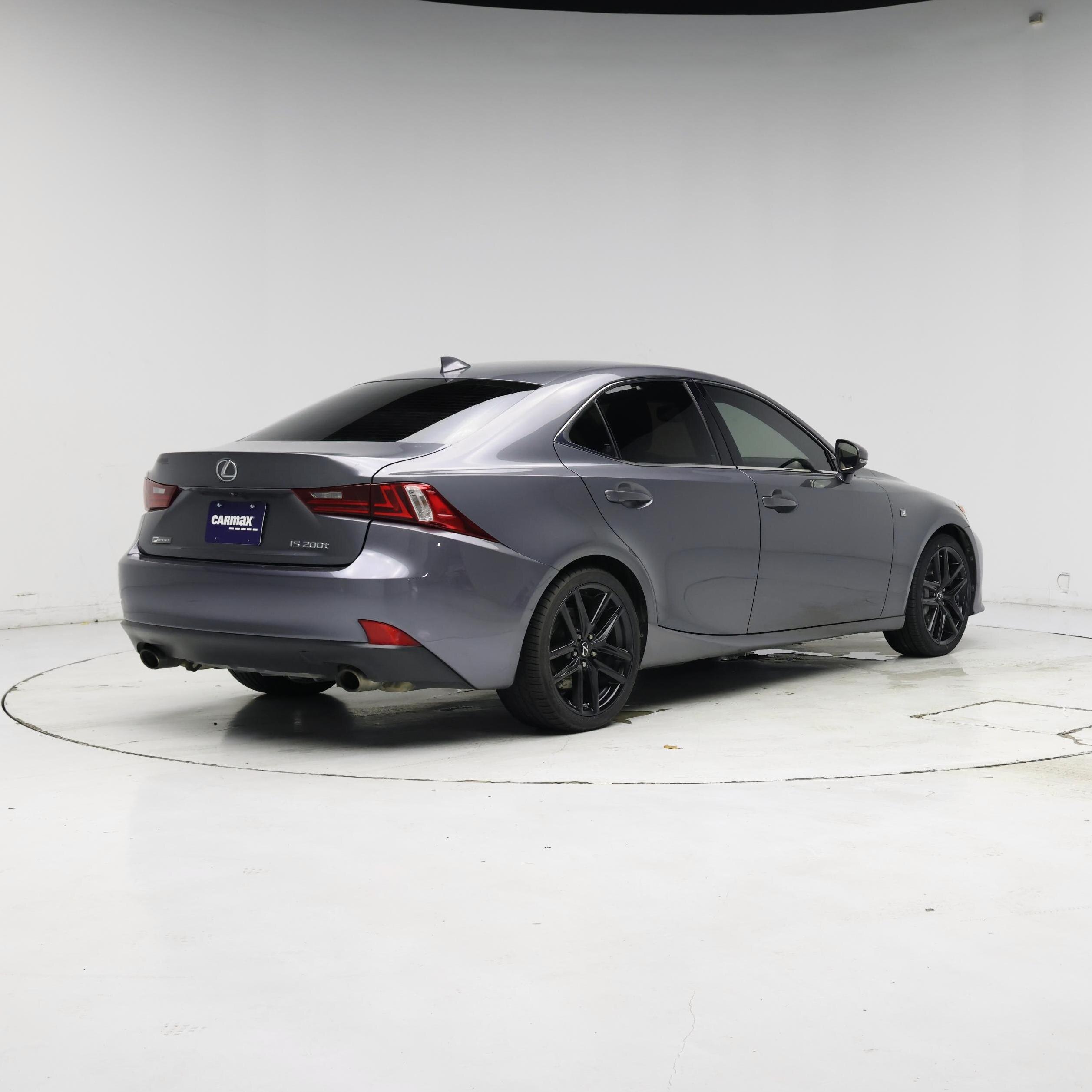 Thumbnail: 2016 Lexus IS - 8