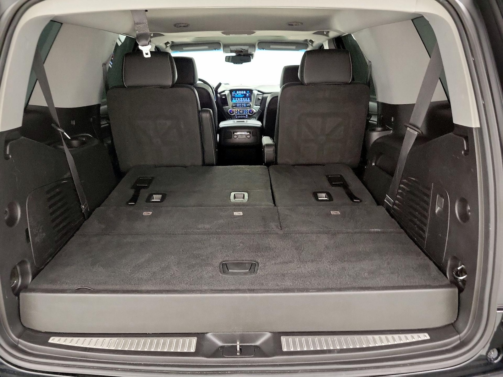 2019 Chevrolet Tahoe LT - Photo 24