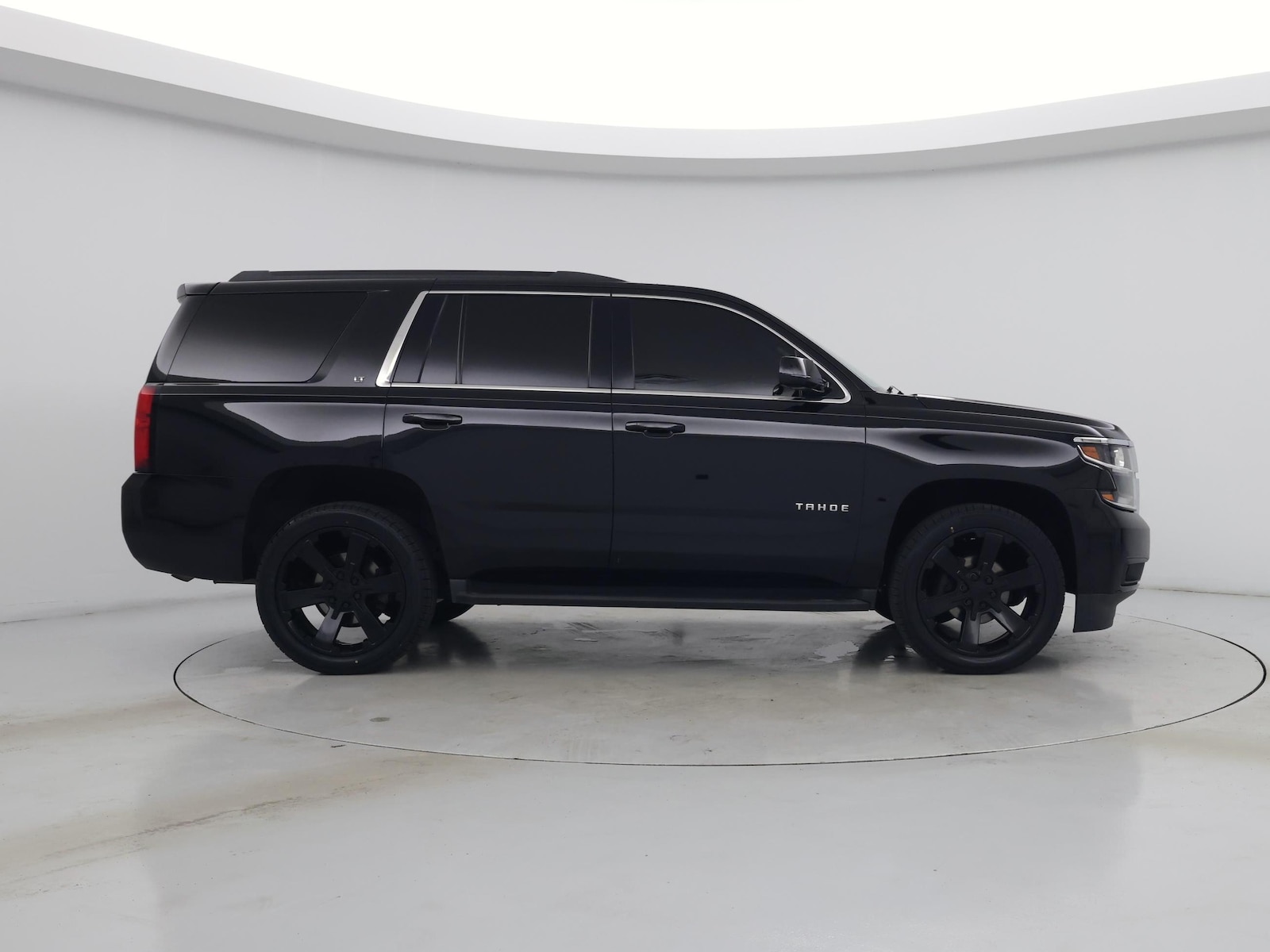2019 Chevrolet Tahoe LT - Photo 8