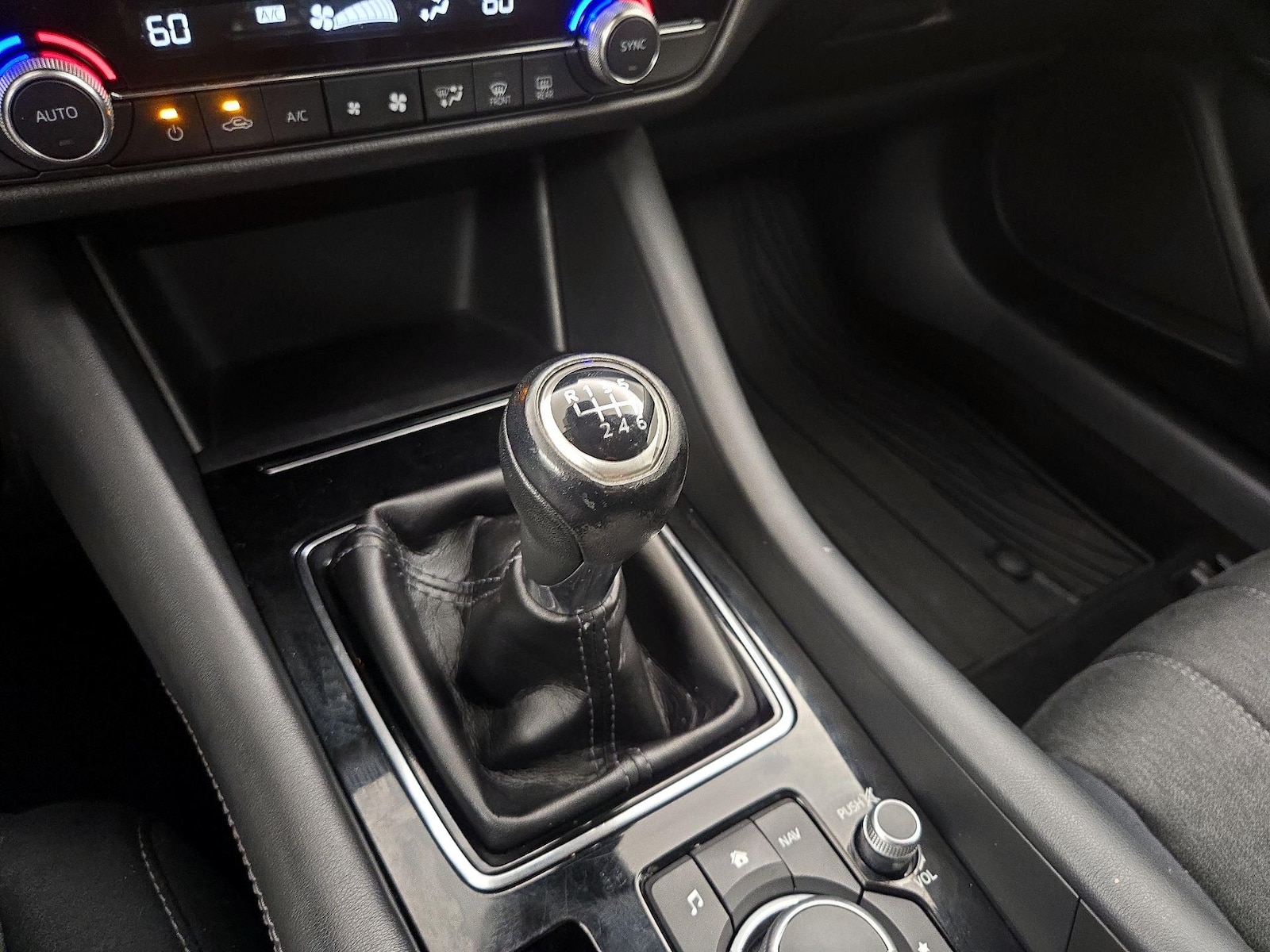2018 Mazda Mazda6 Sport - Photo 18