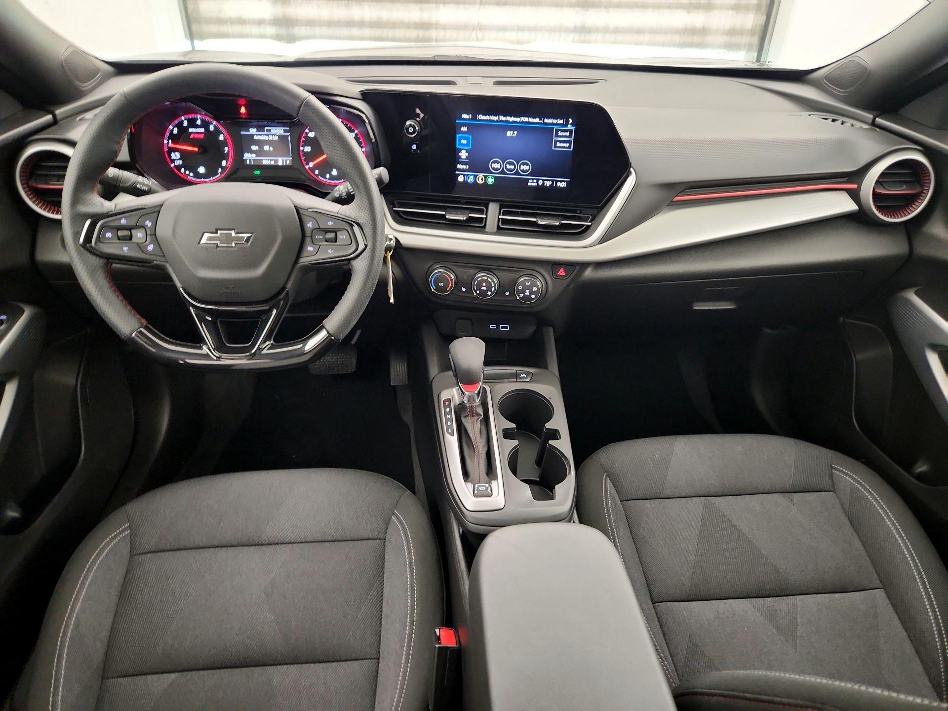 Thumbnail: 2025 Chevrolet Trax - 9