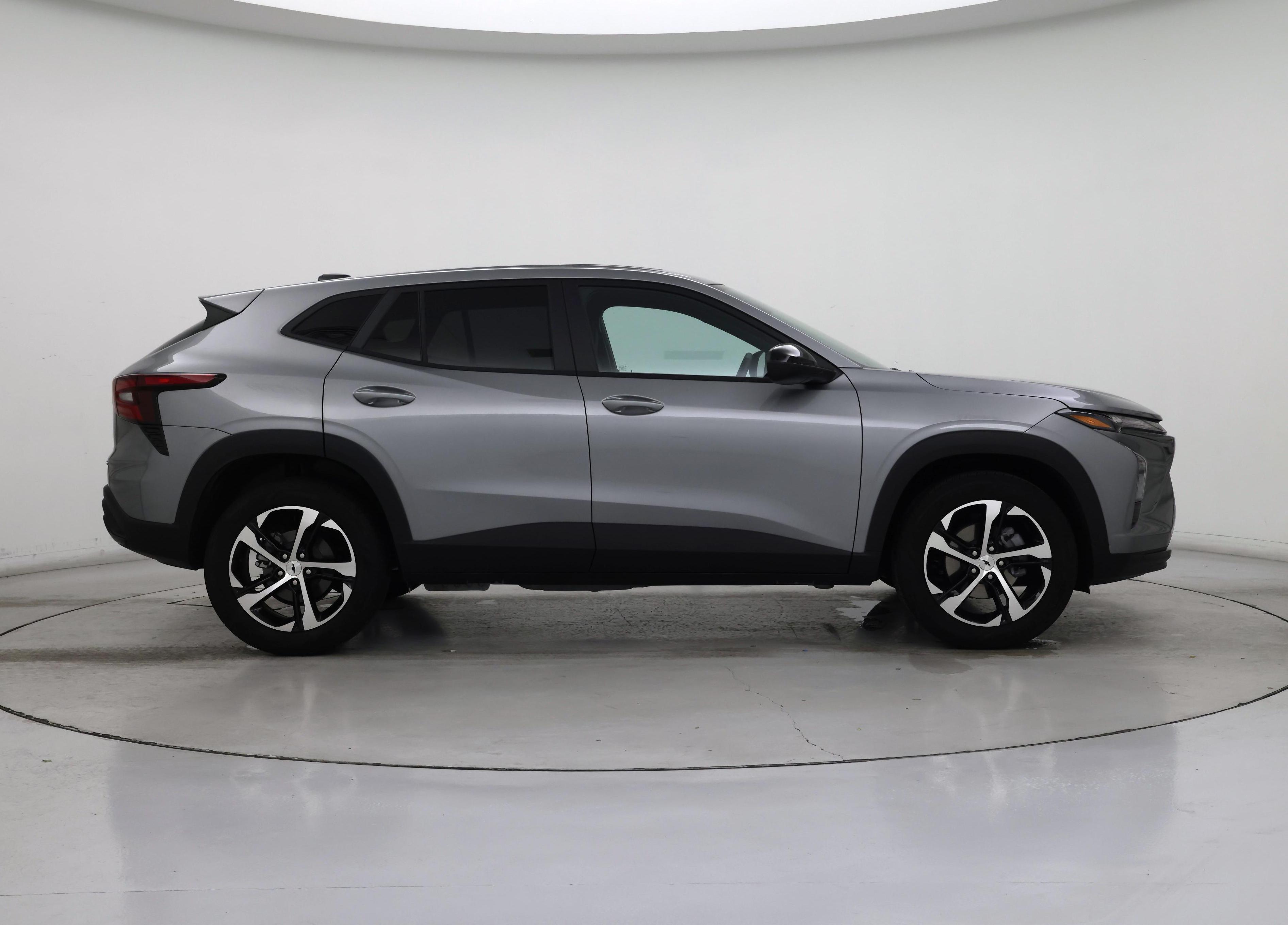 Thumbnail: 2025 Chevrolet Trax - 7