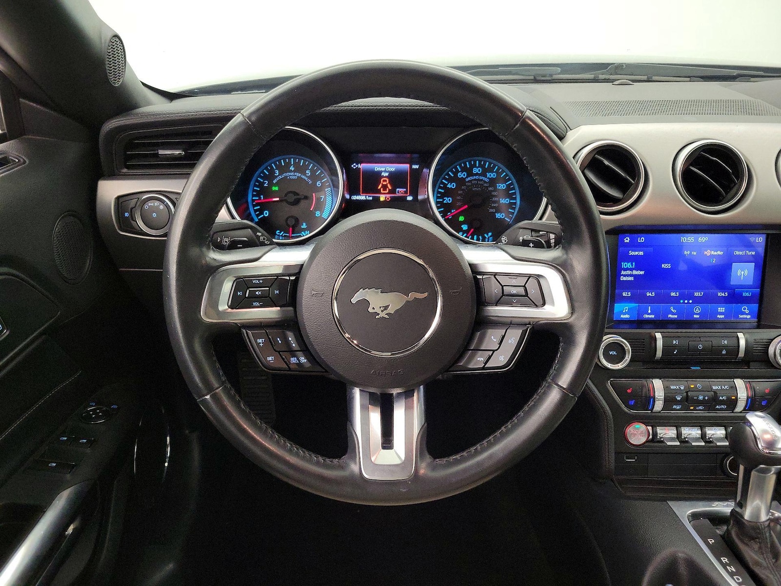 2021 Ford Mustang EcoBoost Premium - Photo 11