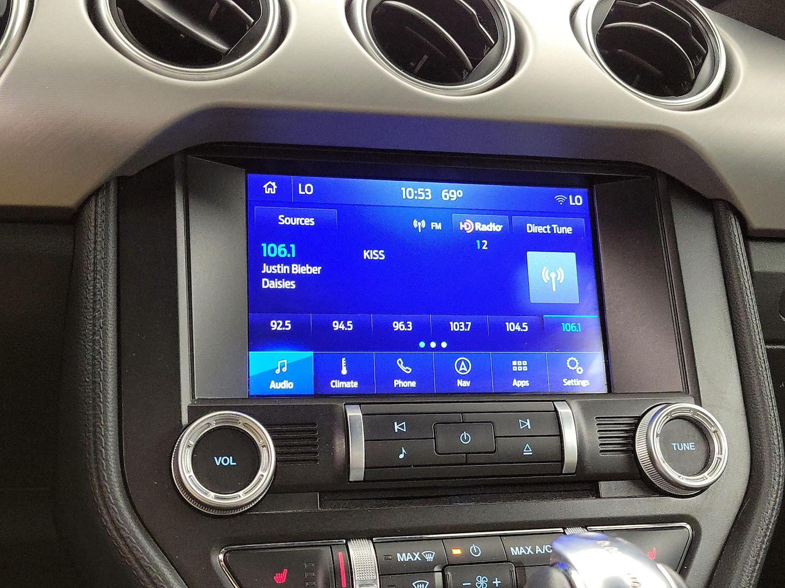 2021 Ford Mustang EcoBoost Premium - Photo 16
