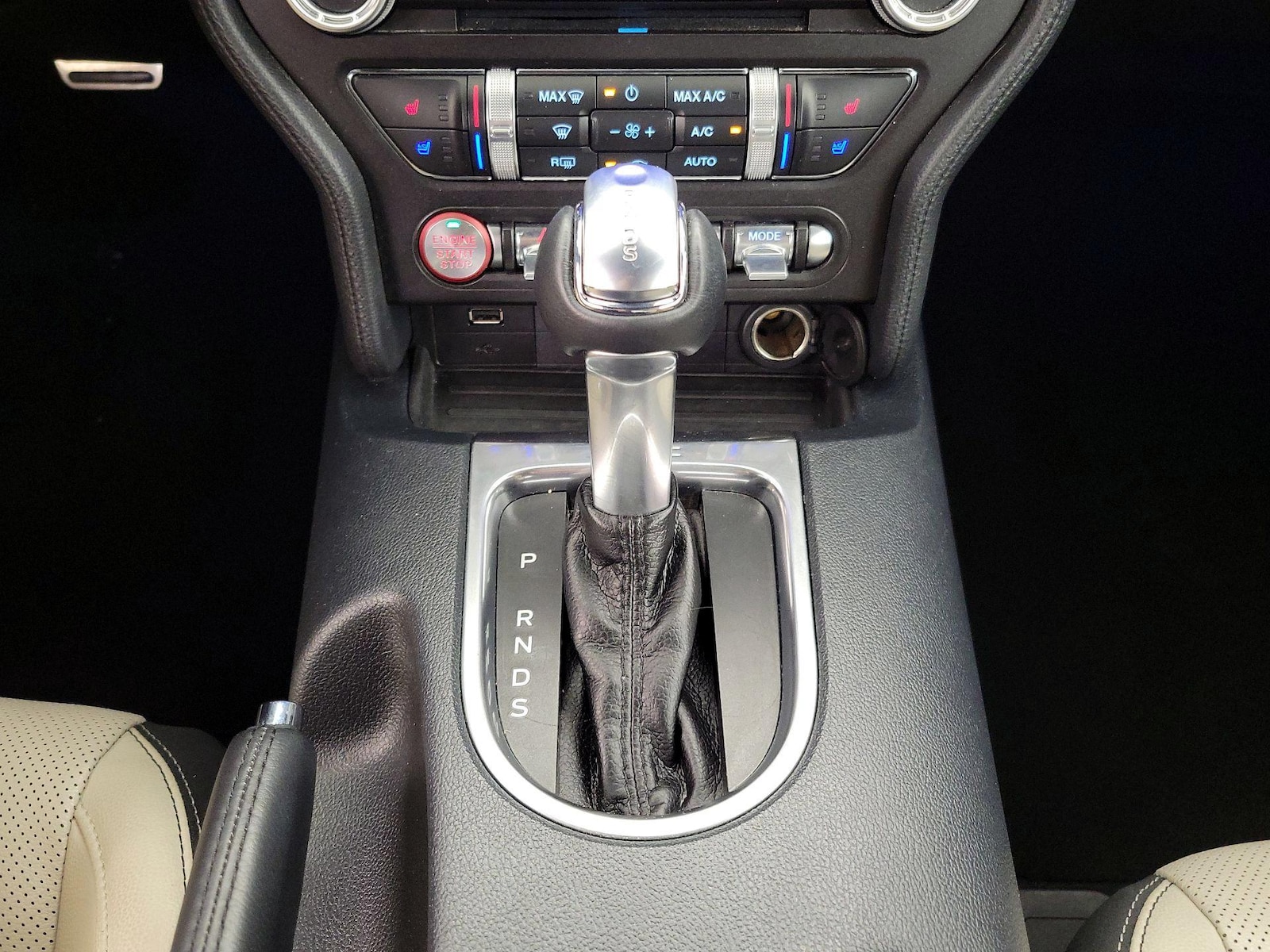 2021 Ford Mustang EcoBoost Premium - Photo 18