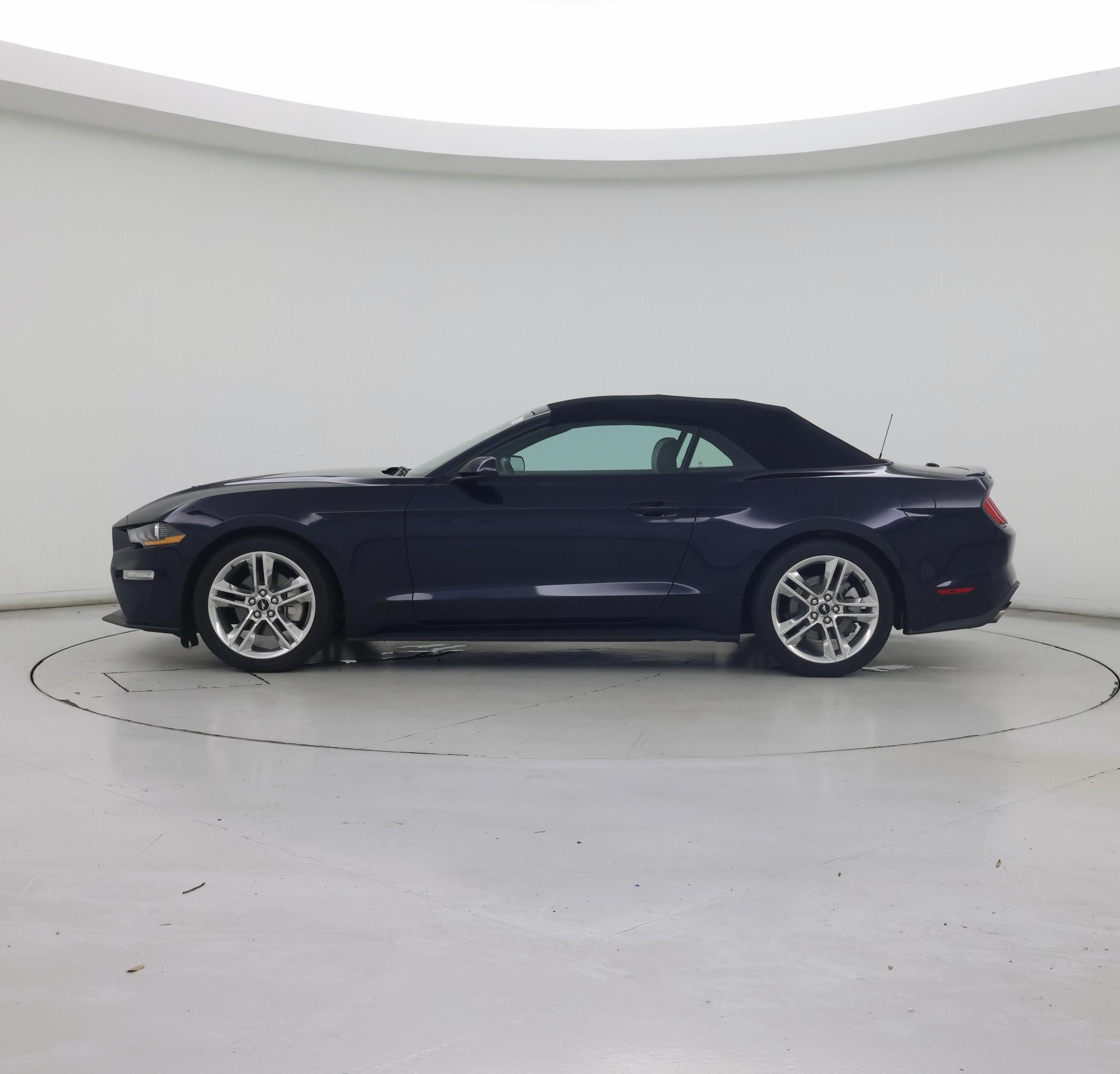 Thumbnail: 2021 Ford Mustang - 3