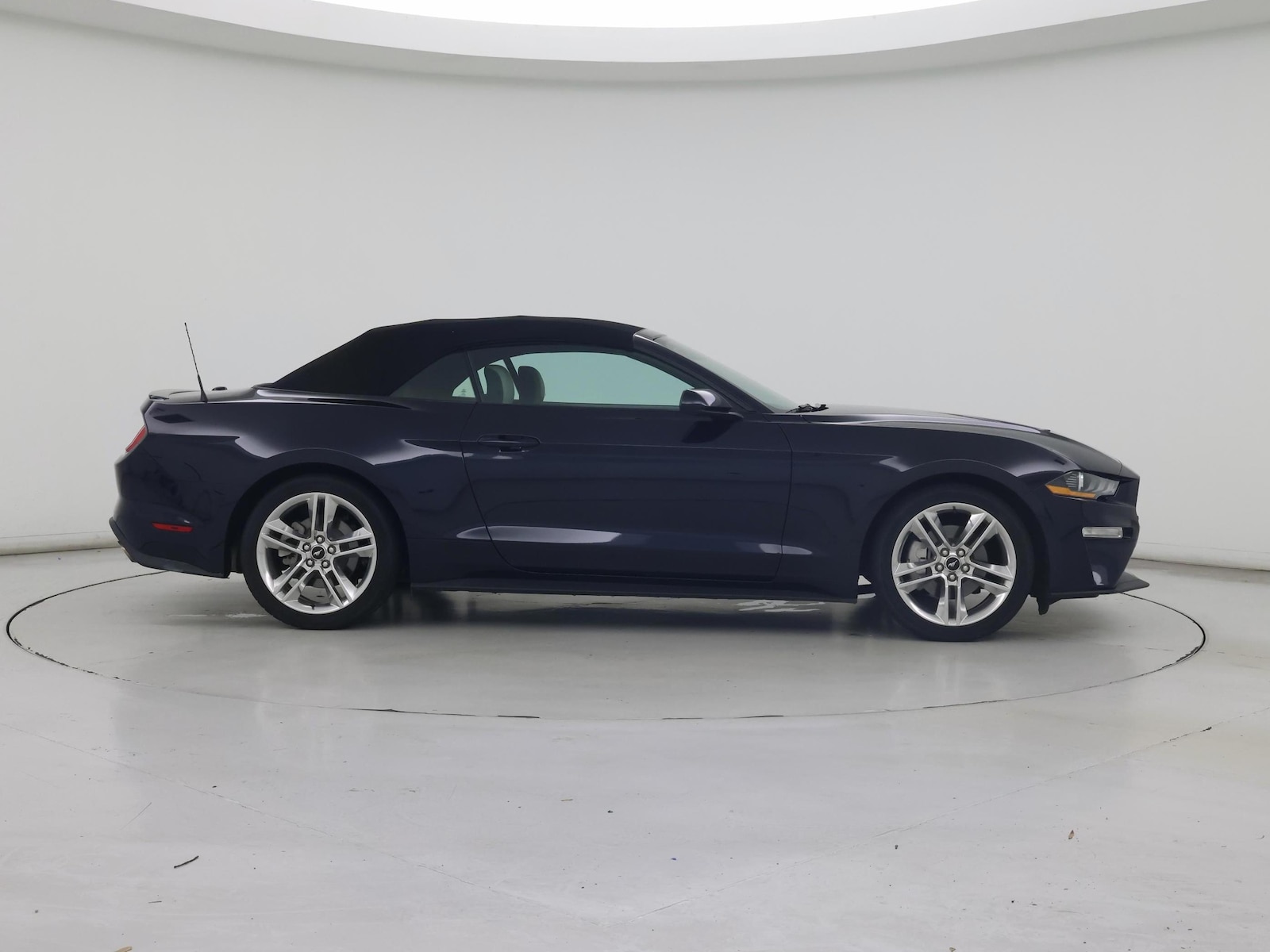 2021 Ford Mustang EcoBoost Premium - Photo 8