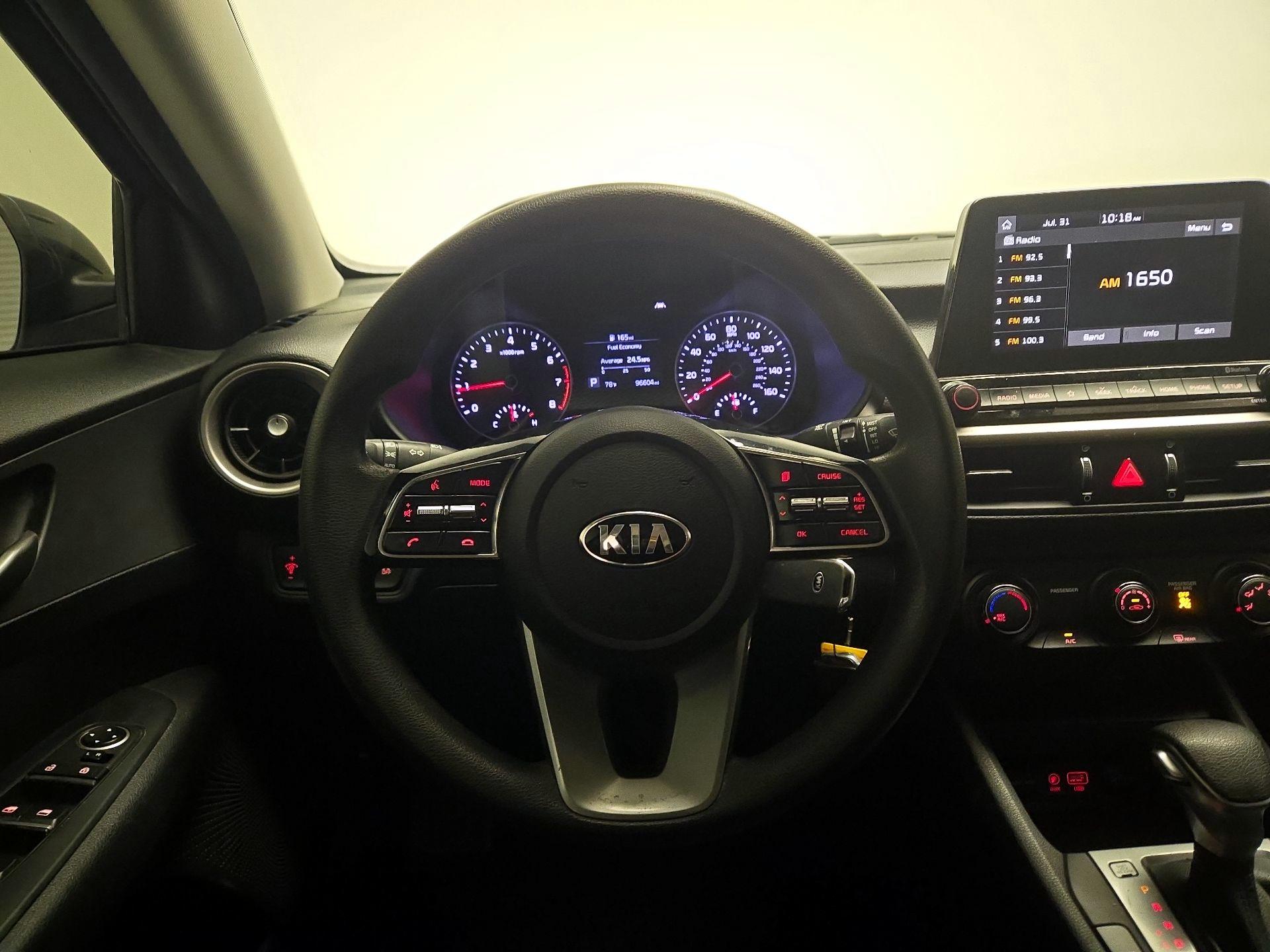 Thumbnail: 2020 Kia Forte - 10