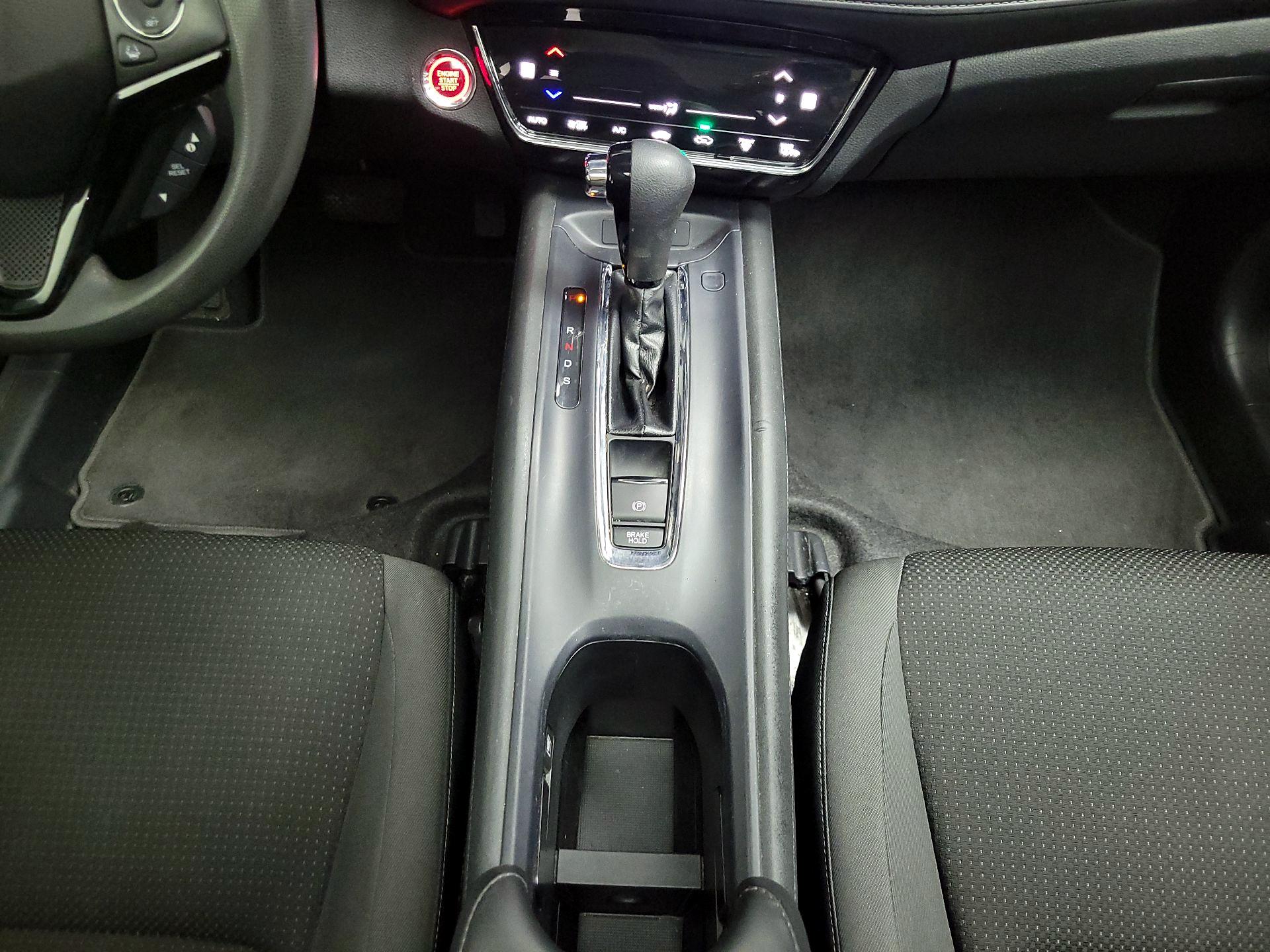 Thumbnail: 2021 Honda HR-V - 17