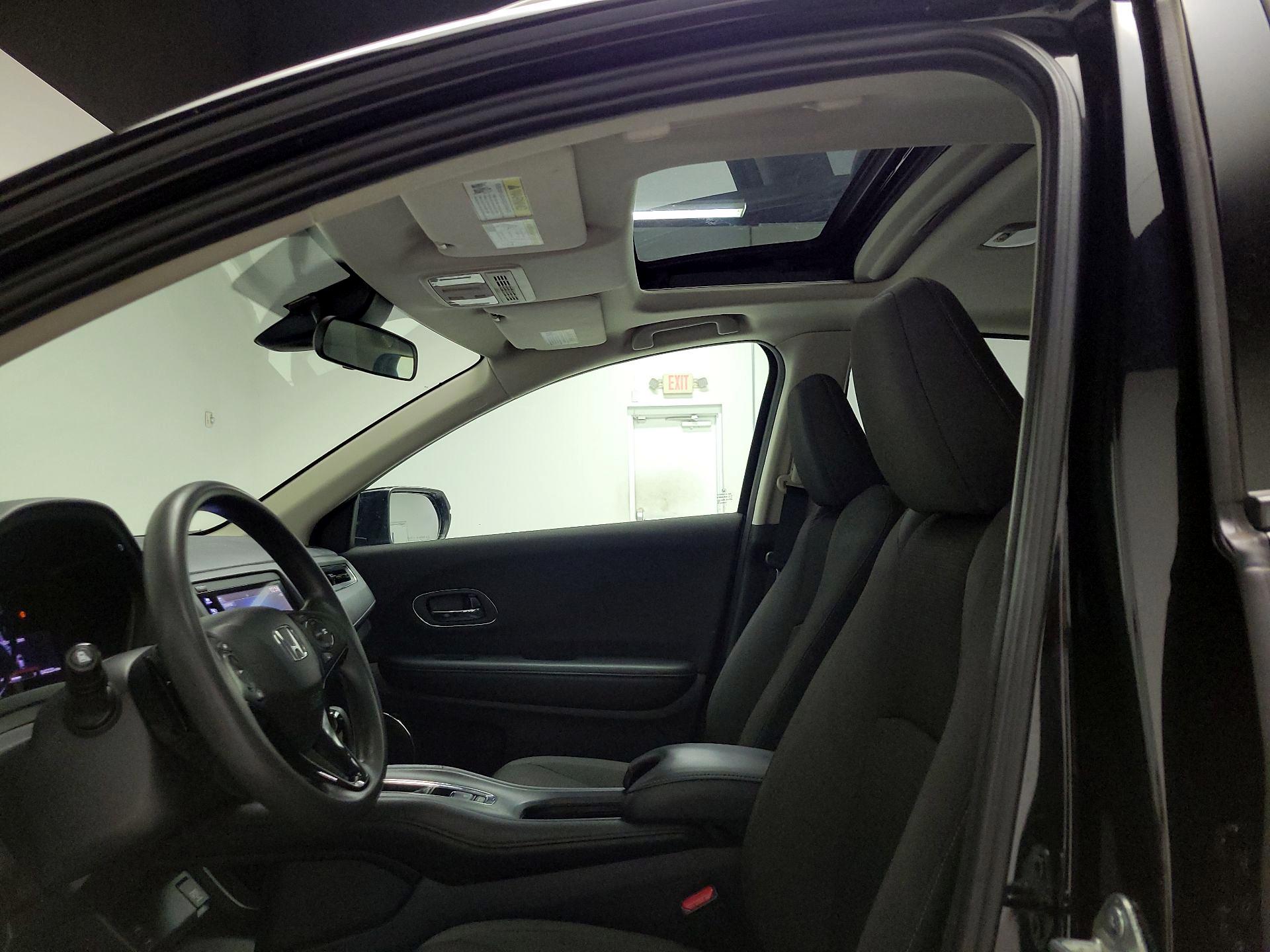 Thumbnail: 2021 Honda HR-V - 19