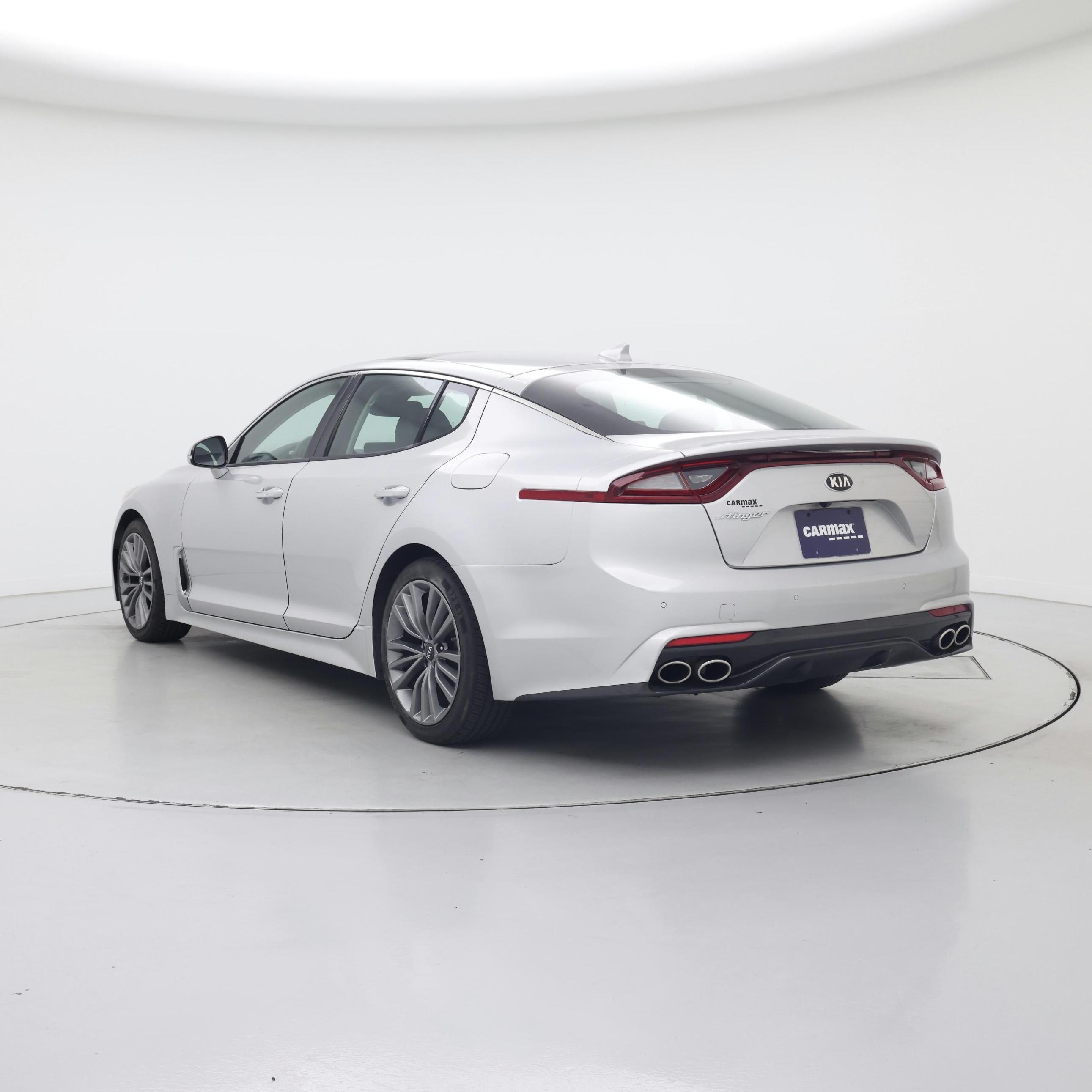 Thumbnail: 2018 Kia Stinger - 2