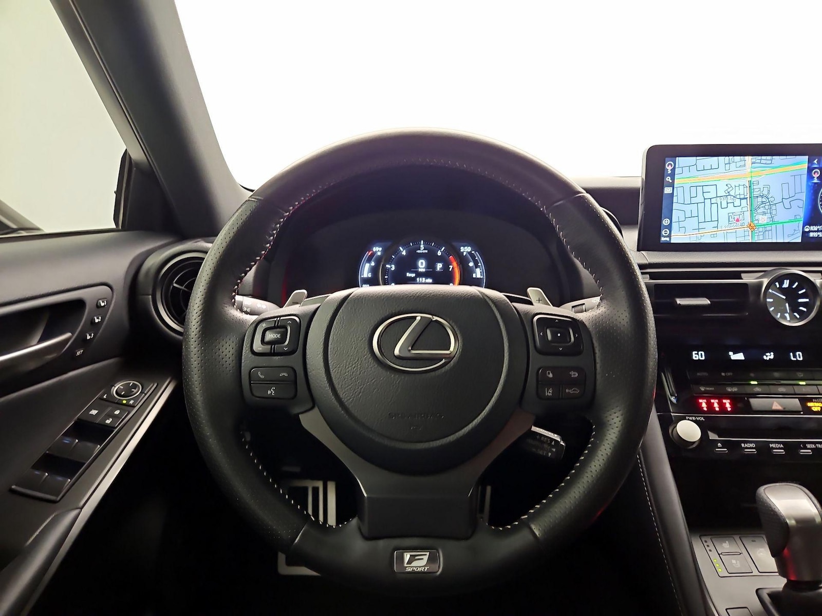 2023 Lexus IS 350 F SPORT - Photo 11