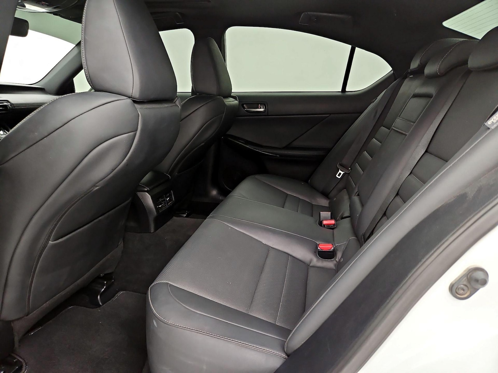 2023 Lexus IS 350 F SPORT - Photo 22