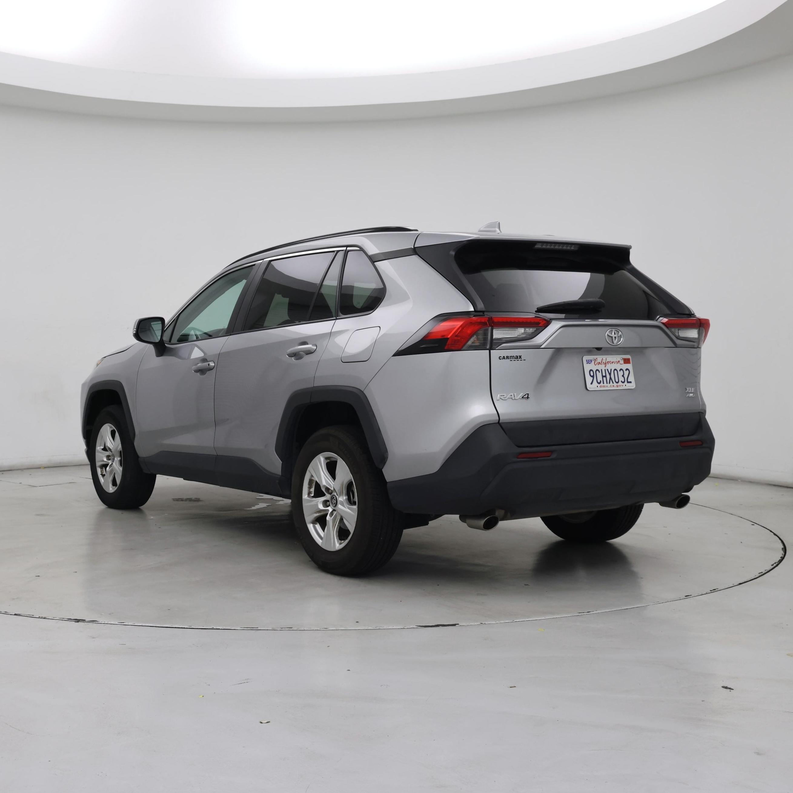 Thumbnail: 2021 Toyota RAV4 - 2