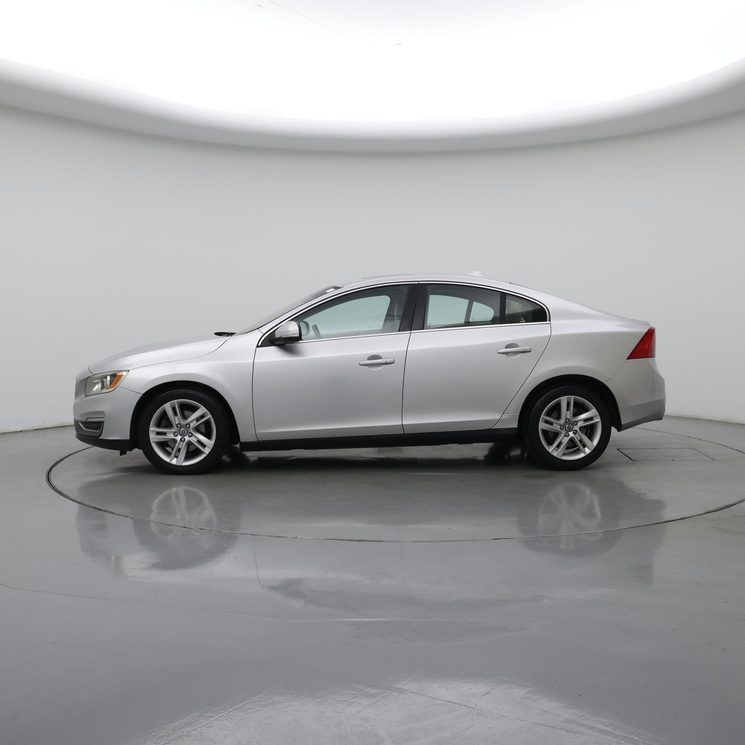 Thumbnail: 2015 Volvo S60 - 3