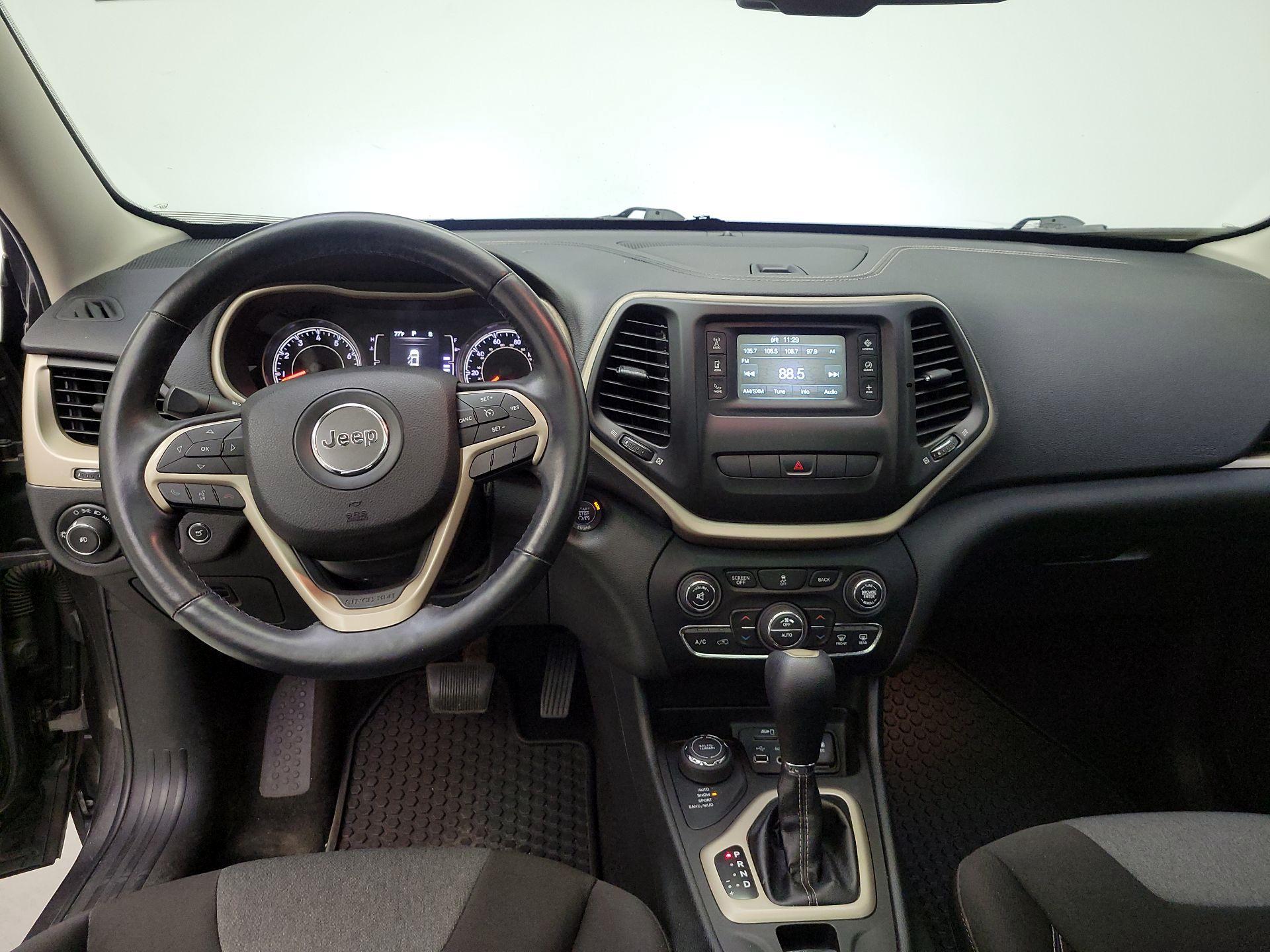 Thumbnail: 2014 Jeep Cherokee - 9