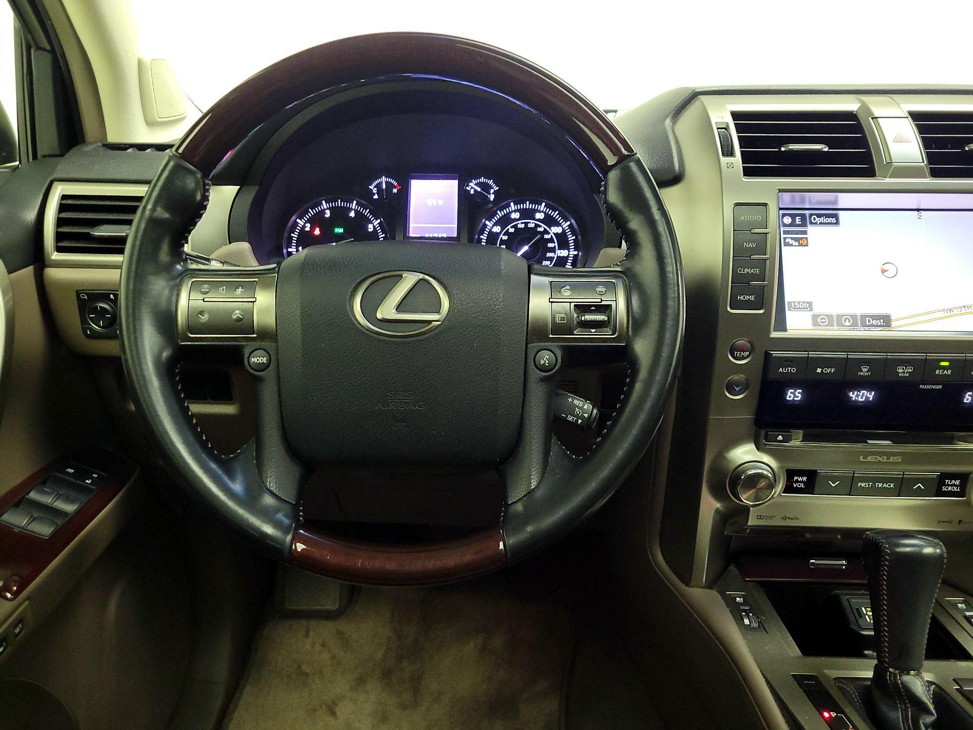 Thumbnail: 2019 Lexus GX - 10
