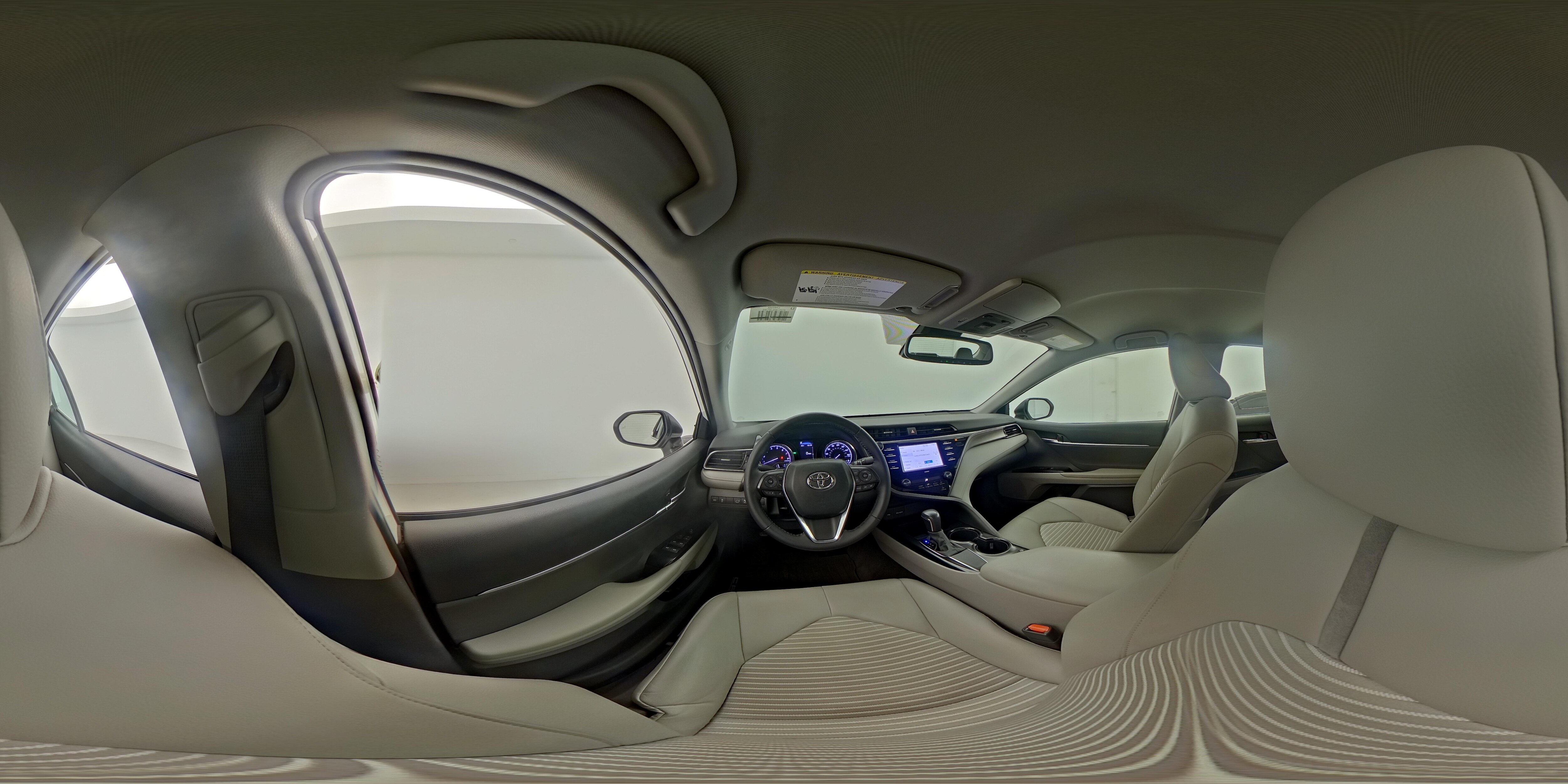 2020 Toyota Camry SE - Photo 26