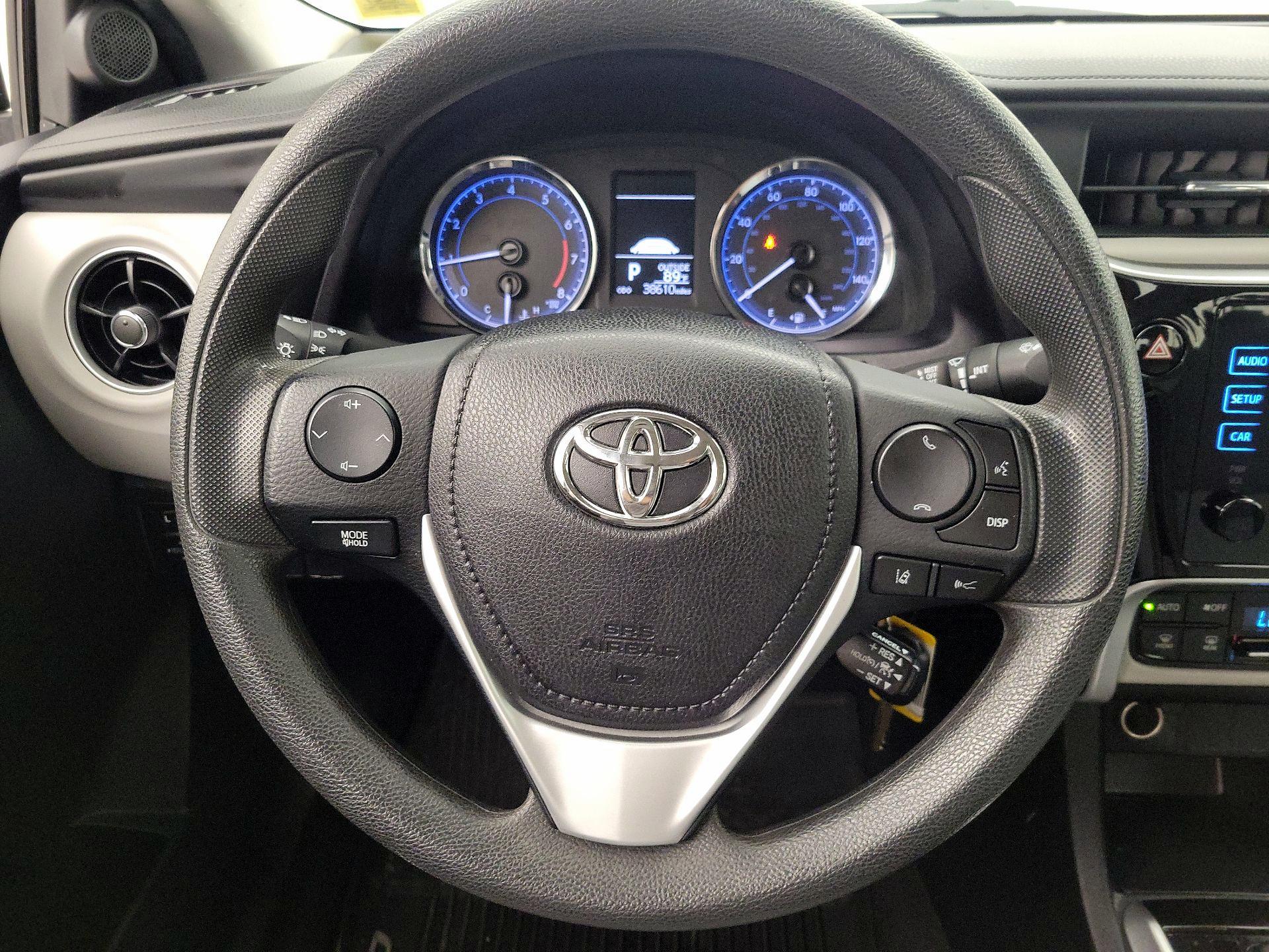 Thumbnail: 2019 Toyota Corolla - 10