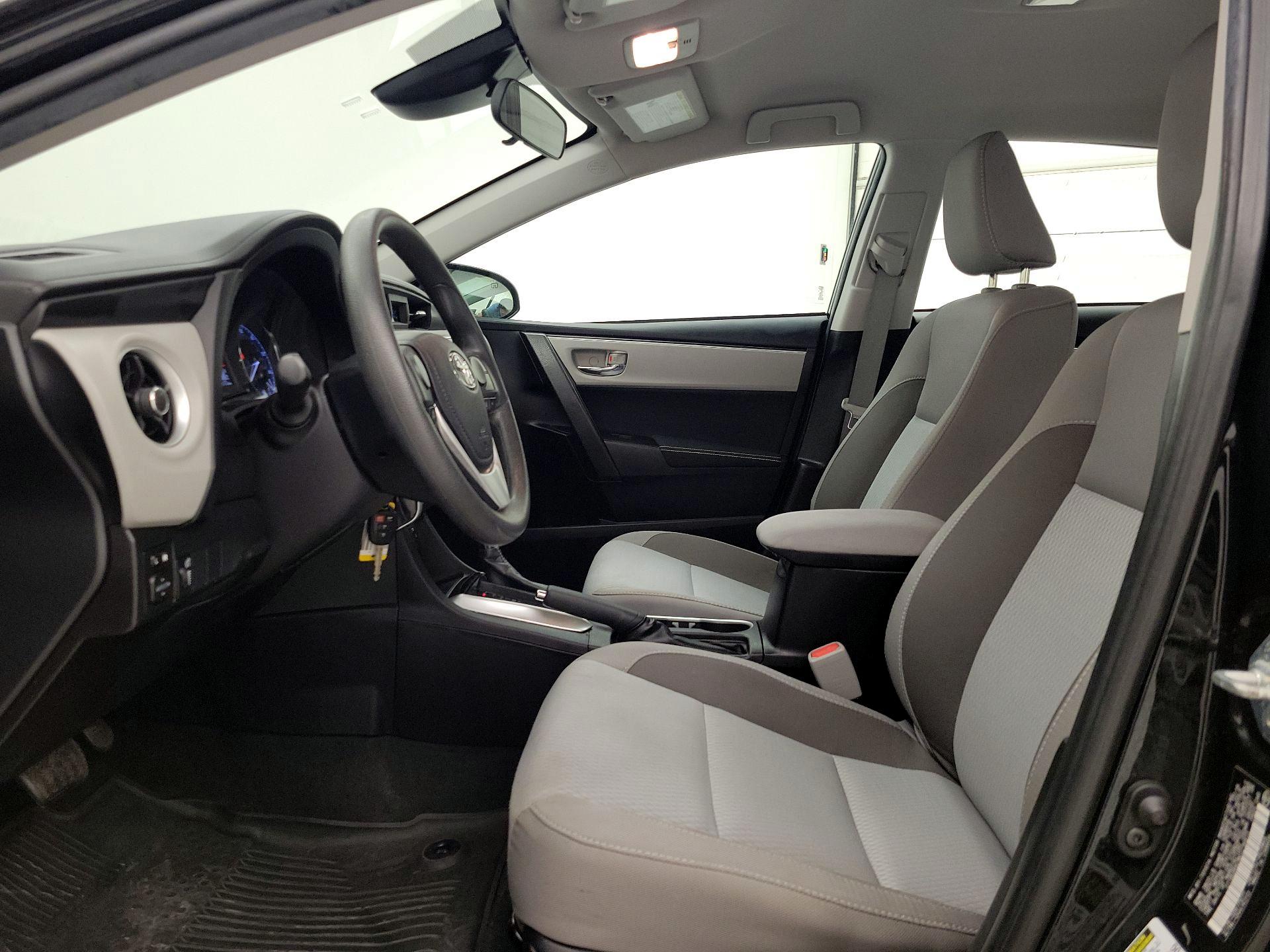 Thumbnail: 2019 Toyota Corolla - 11