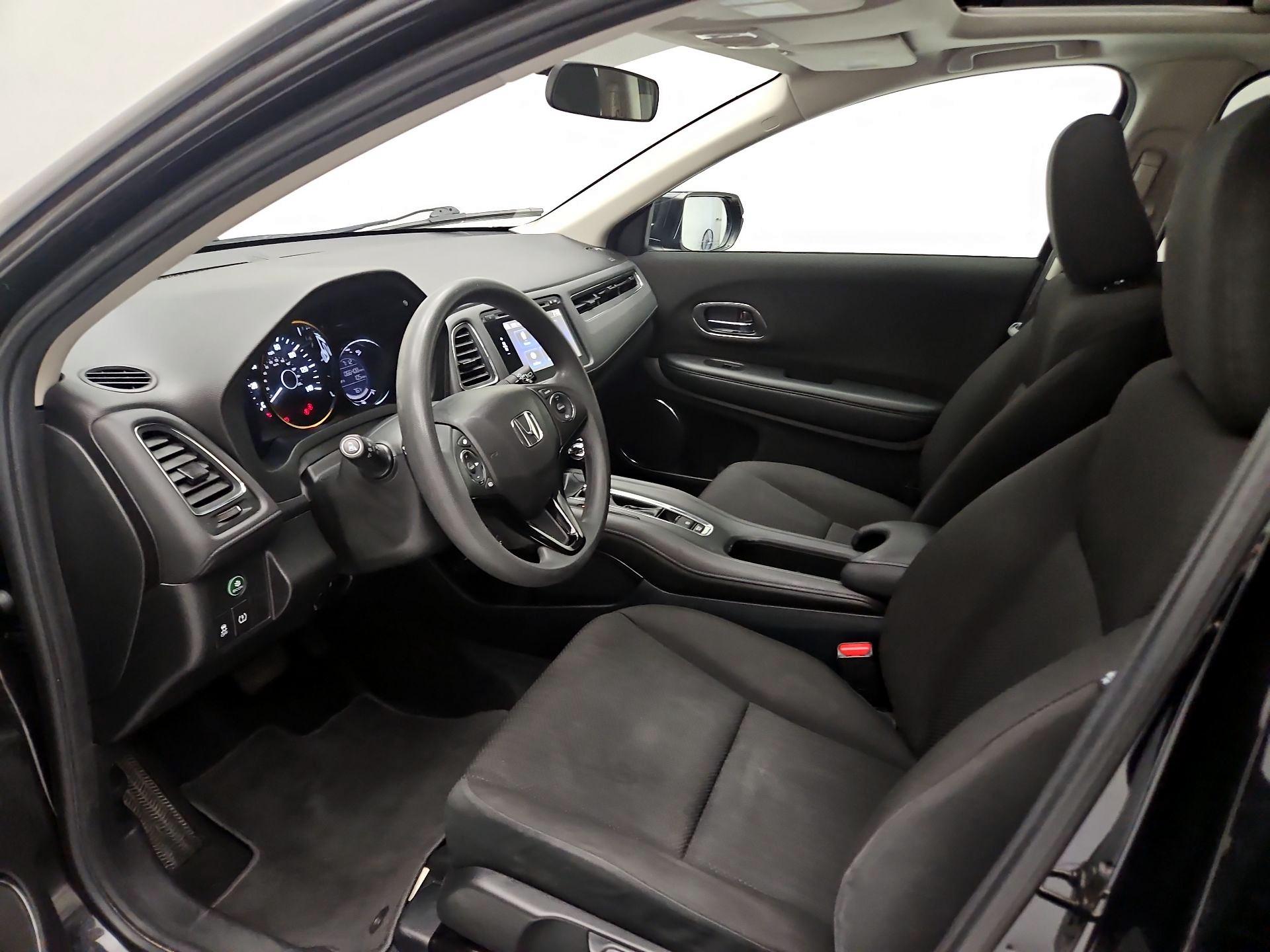 Thumbnail: 2017 Honda HR-V - 11