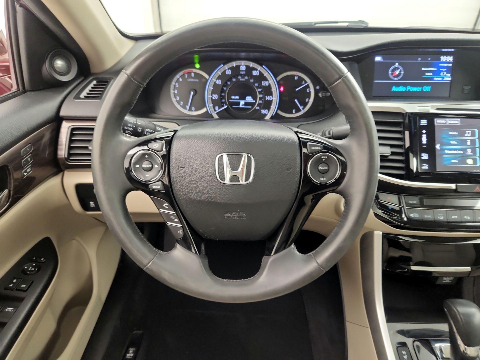 Thumbnail: 2016 Honda Accord - 10