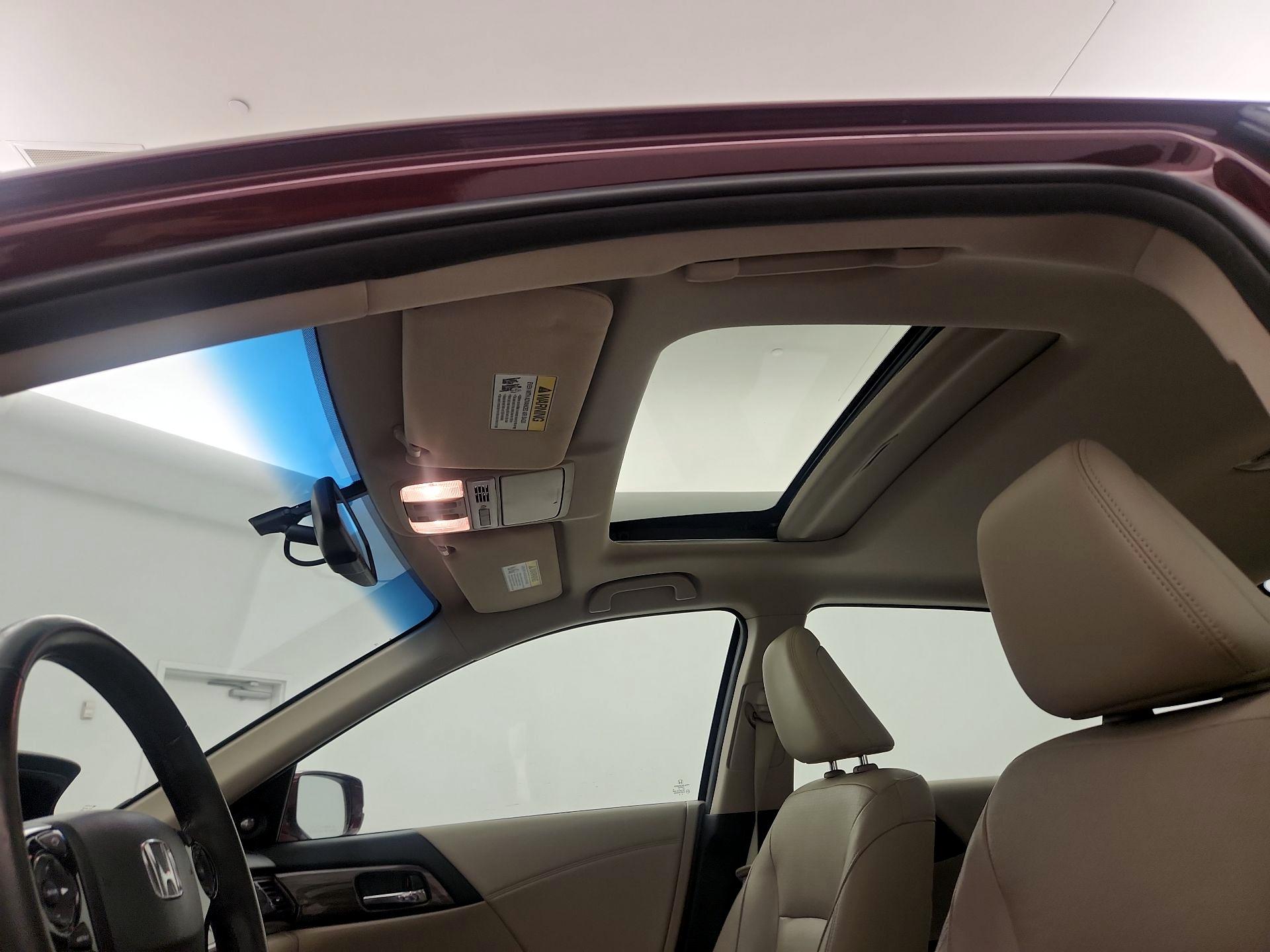 Thumbnail: 2016 Honda Accord - 19