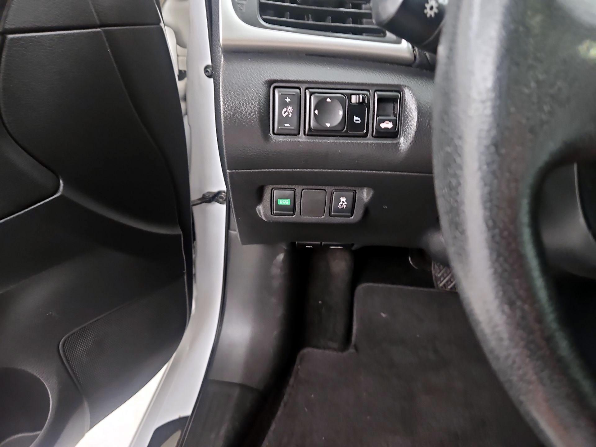 Thumbnail: 2019 Nissan Sentra - 13
