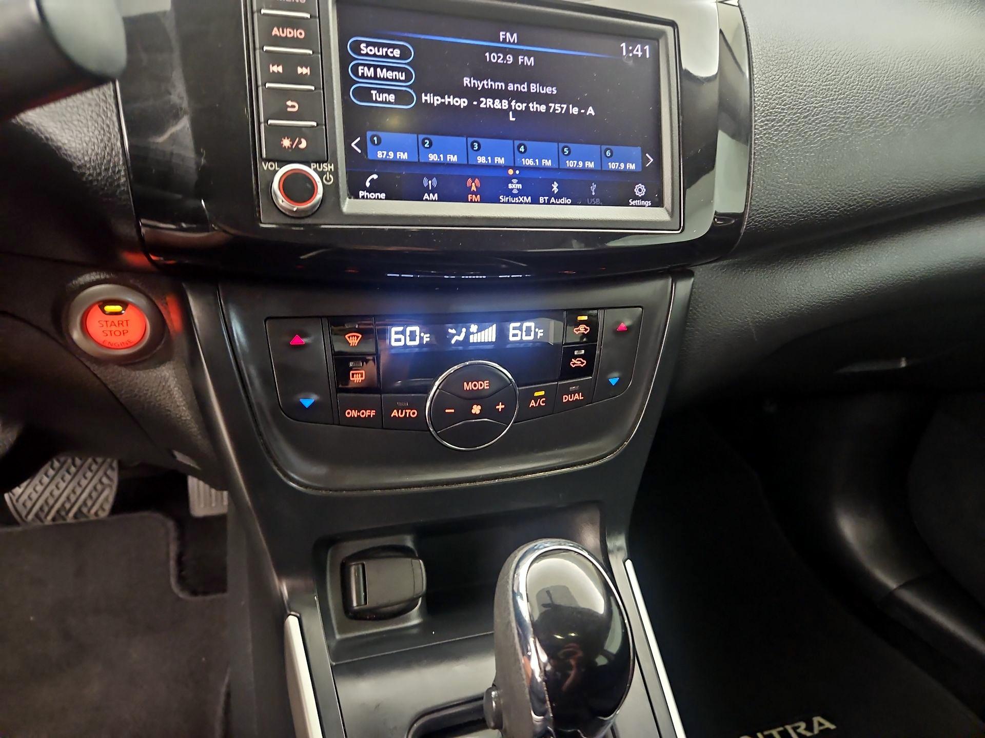 Thumbnail: 2019 Nissan Sentra - 15