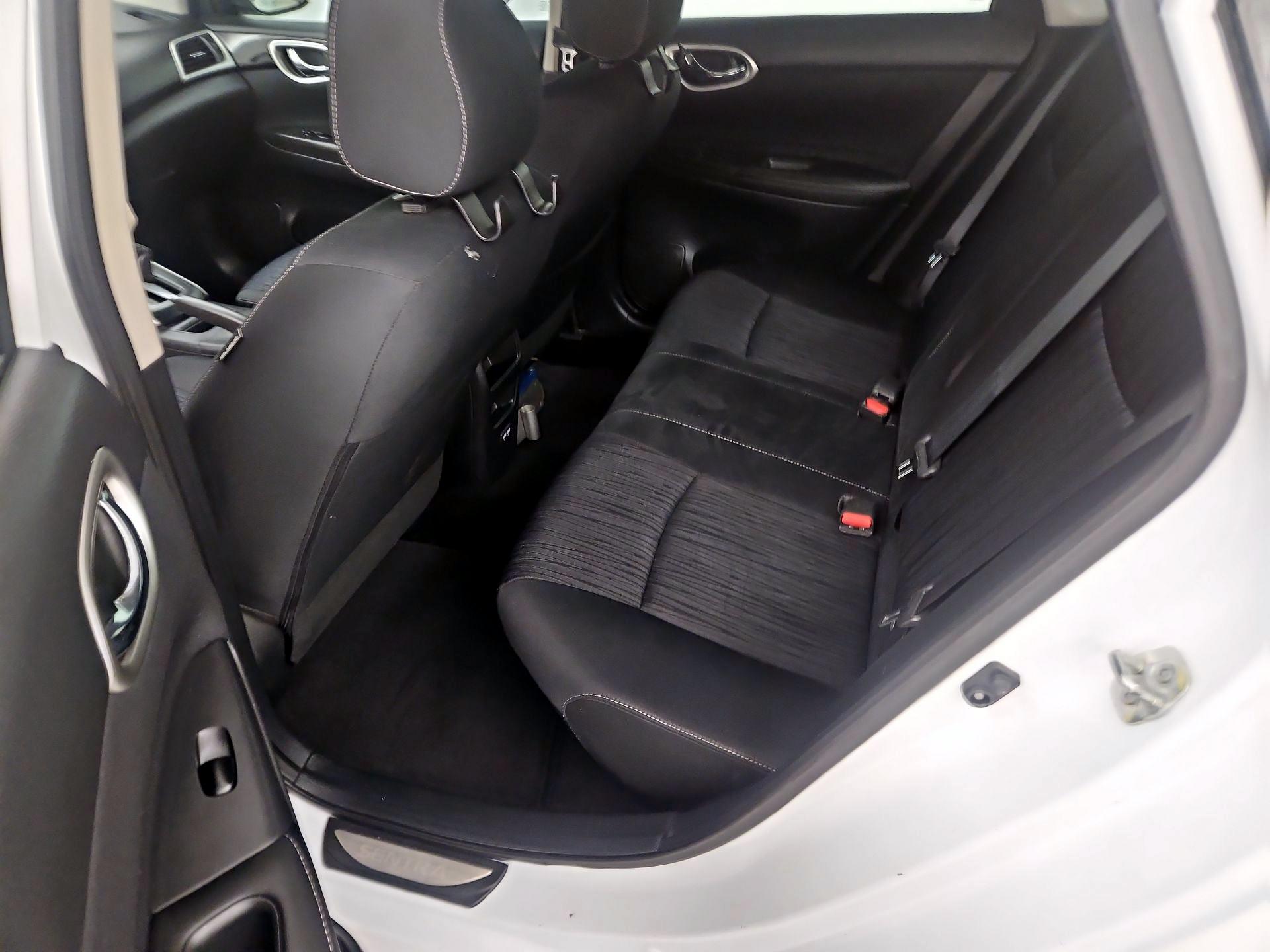 Thumbnail: 2019 Nissan Sentra - 18