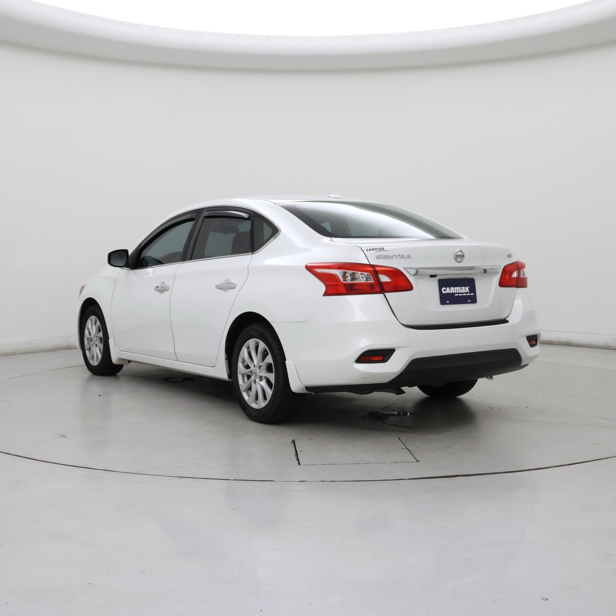 Thumbnail: 2019 Nissan Sentra - 2