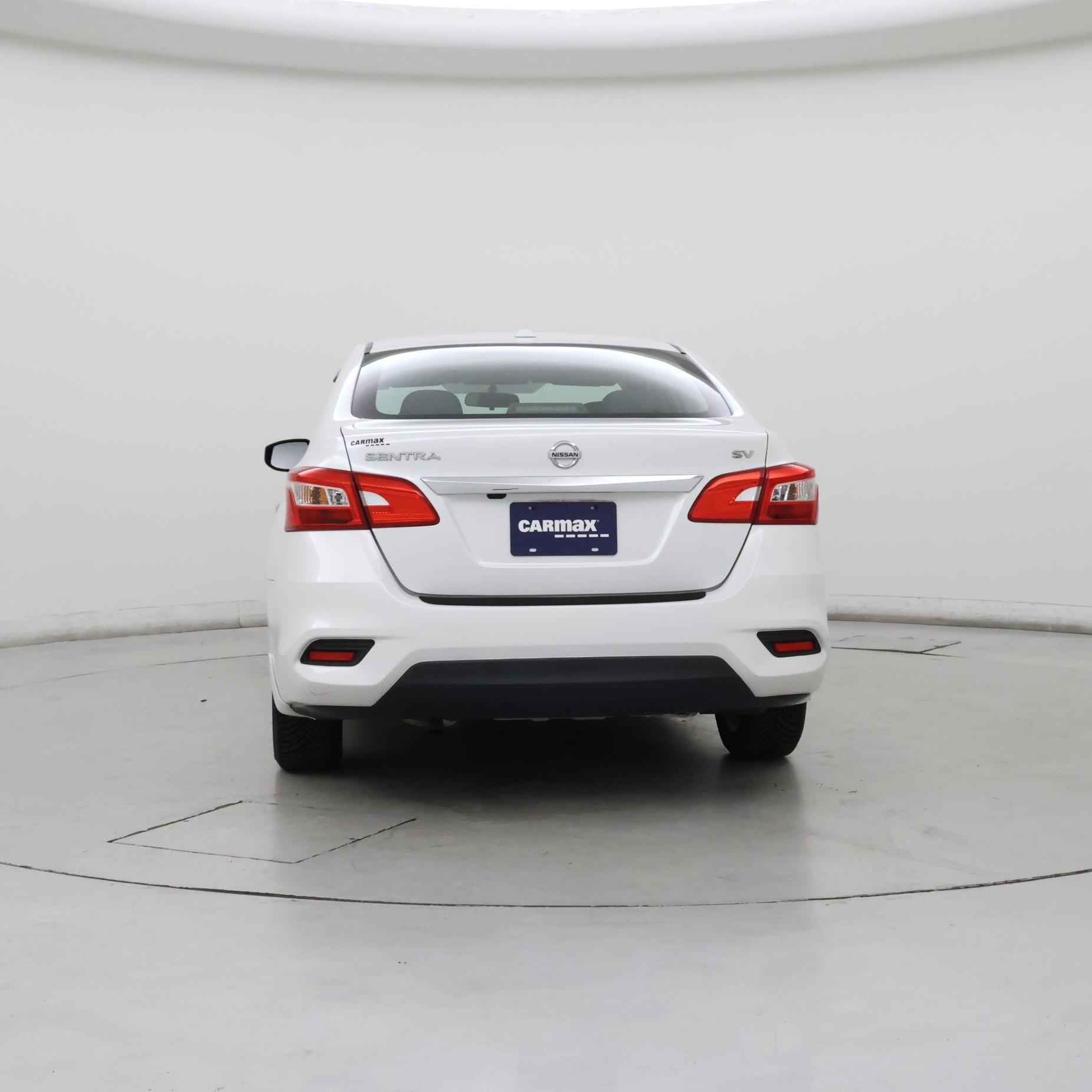 Thumbnail: 2019 Nissan Sentra - 6