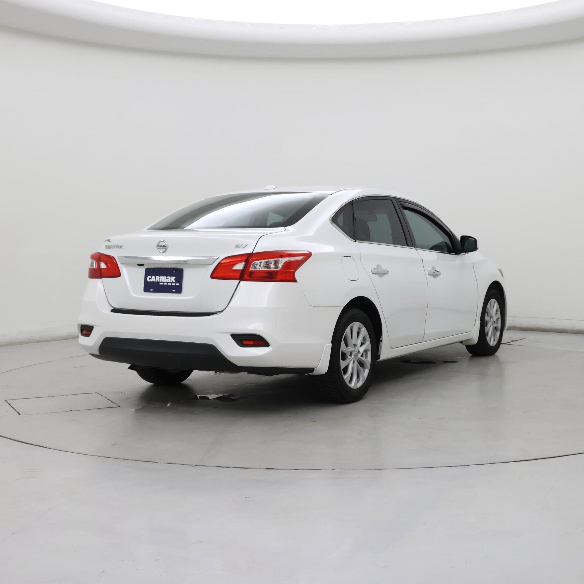Thumbnail: 2019 Nissan Sentra - 8