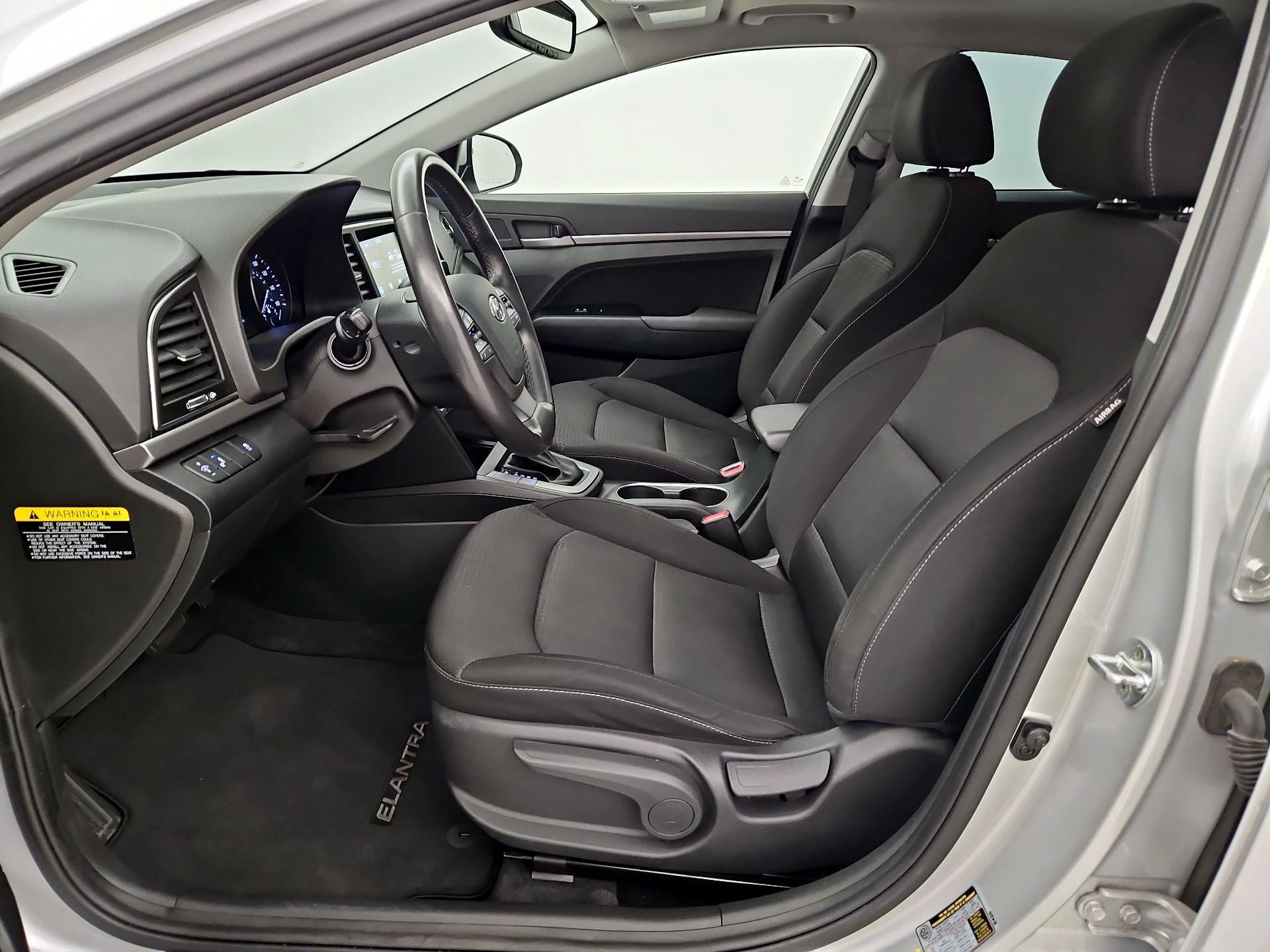 Thumbnail: 2018 Hyundai Elantra - 11