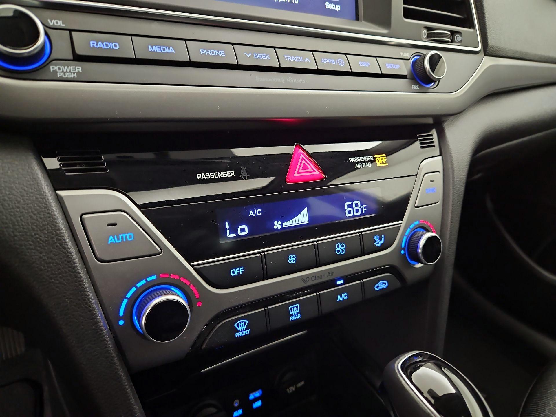 Thumbnail: 2018 Hyundai Elantra - 16