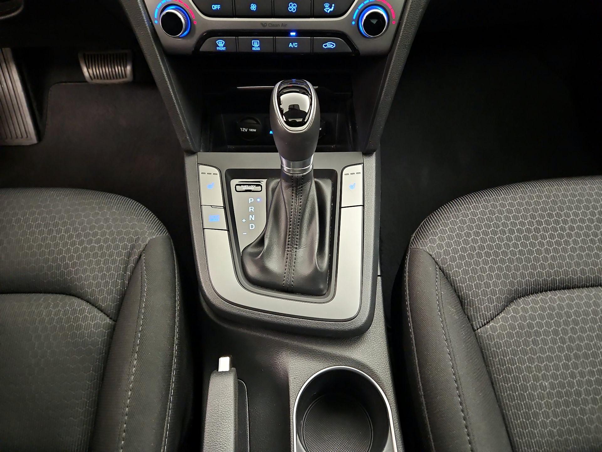 Thumbnail: 2018 Hyundai Elantra - 17